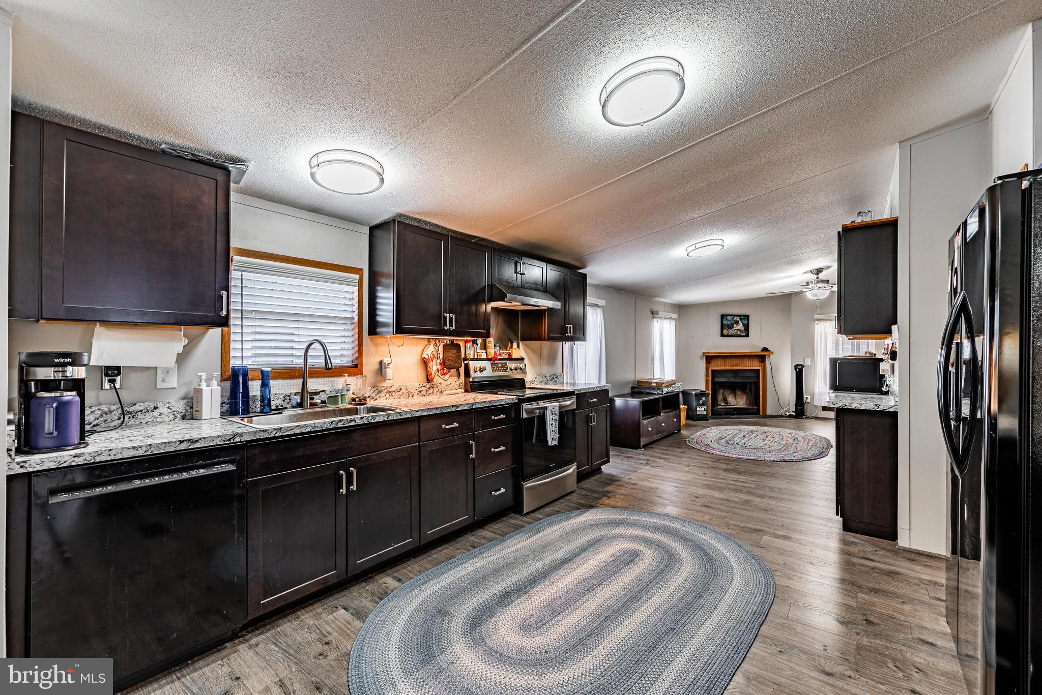 HARFORD MOBILE VILLAGE - Residential