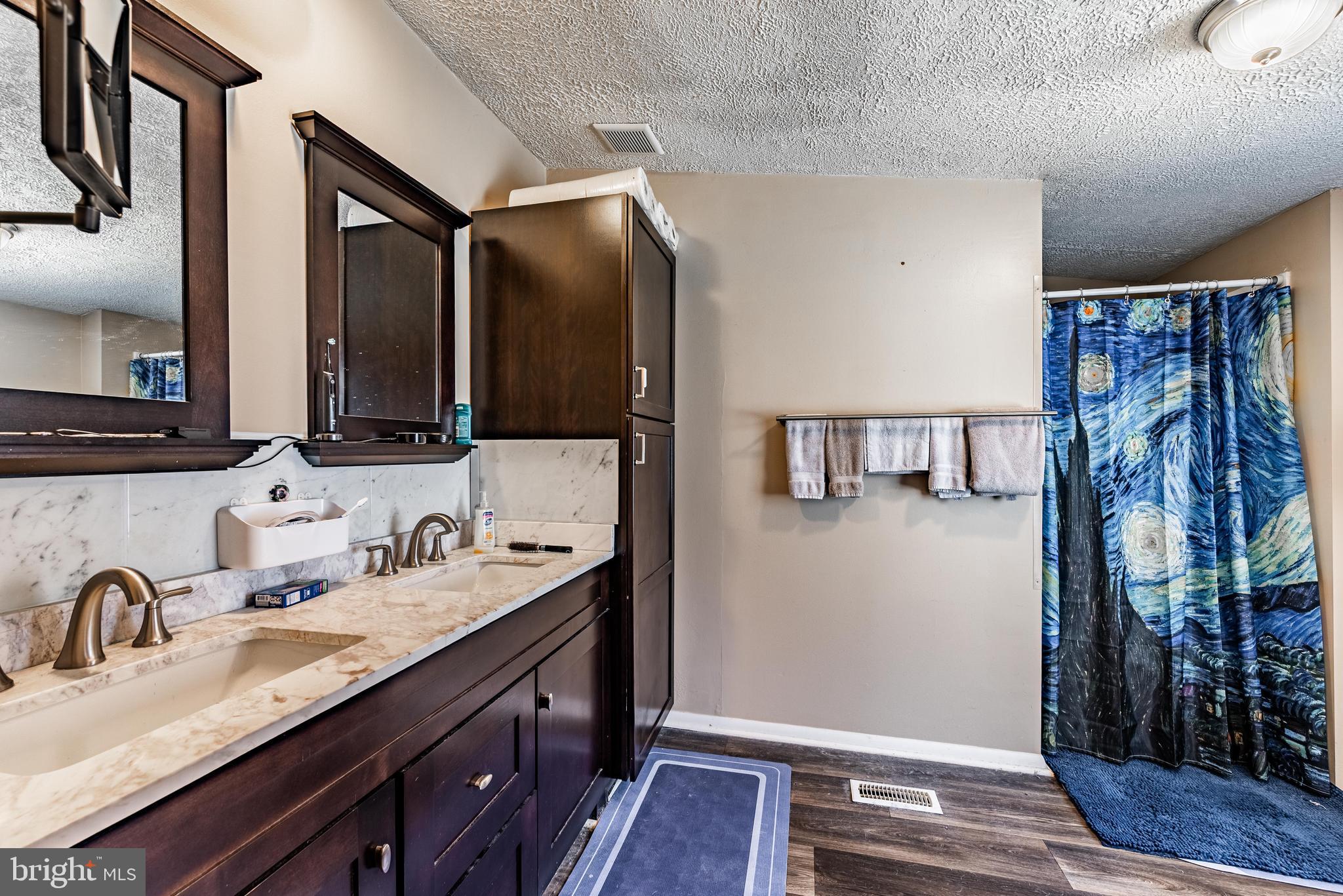 HARFORD MOBILE VILLAGE - Residential