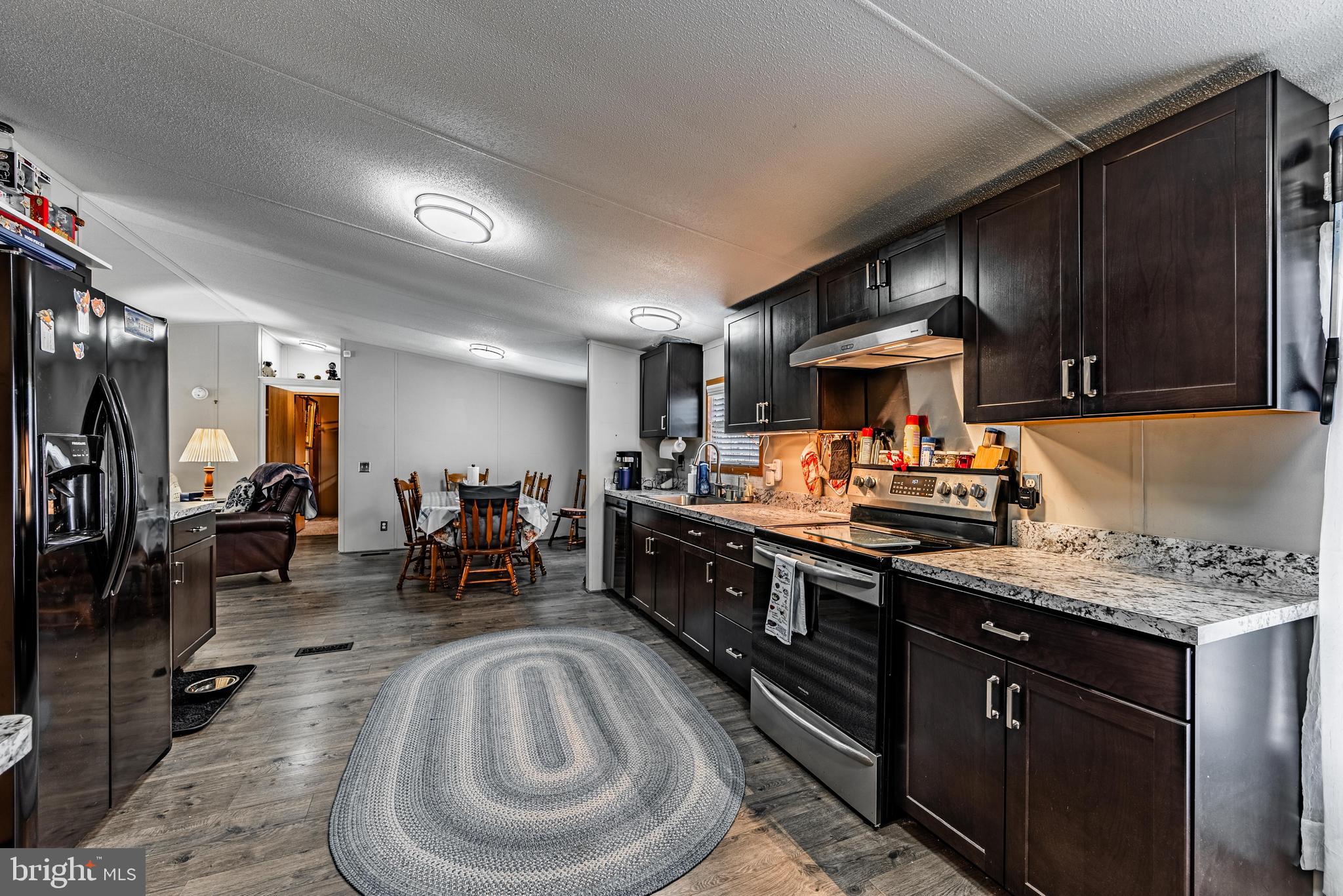 HARFORD MOBILE VILLAGE - Residential