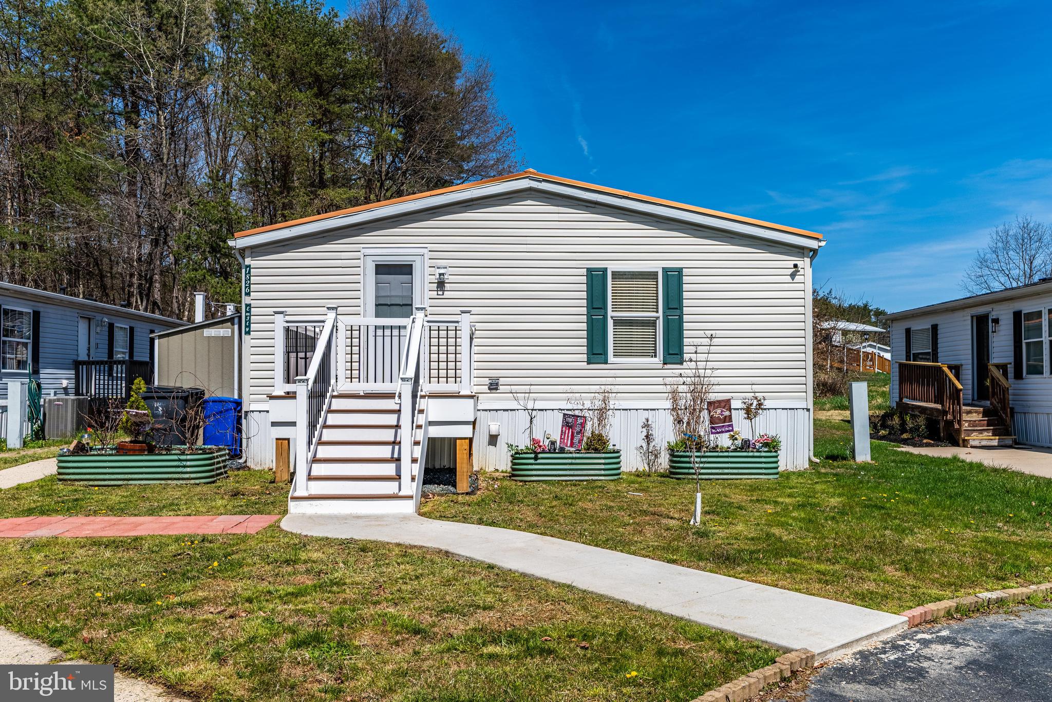 HARFORD MOBILE VILLAGE - Residential