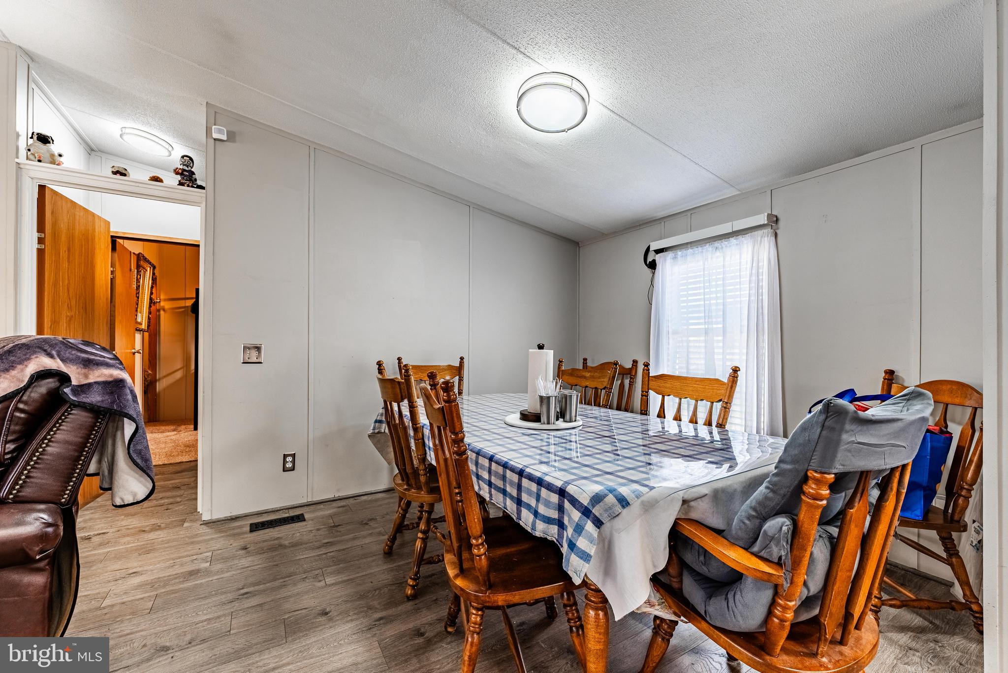 HARFORD MOBILE VILLAGE - Residential