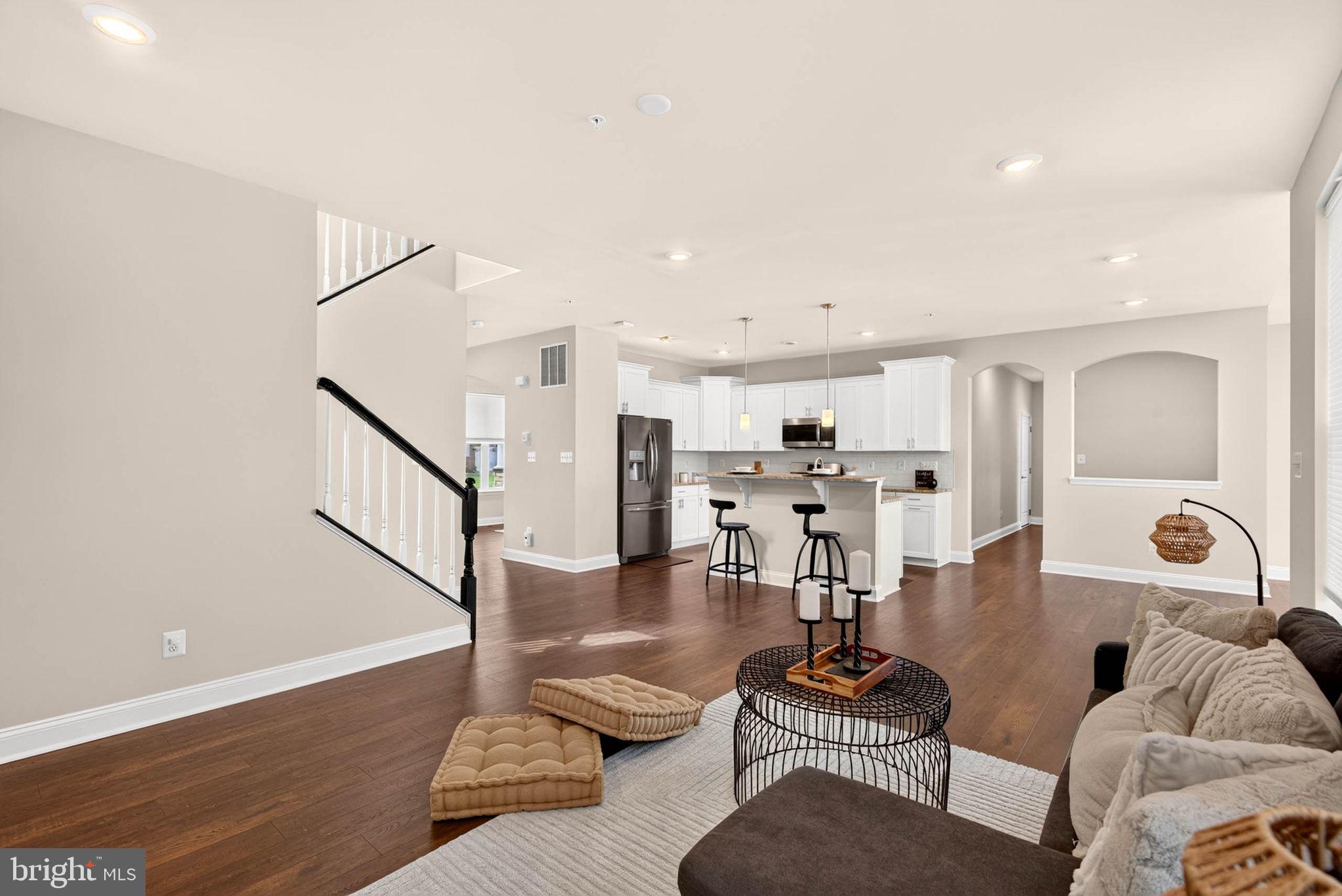 903 BENTGRASS DRIVE