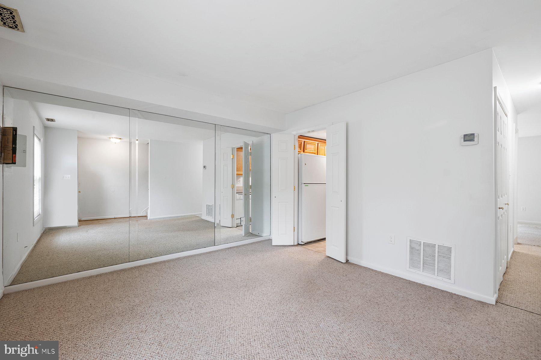 MINERAL SPRINGS VILL TH - Residential