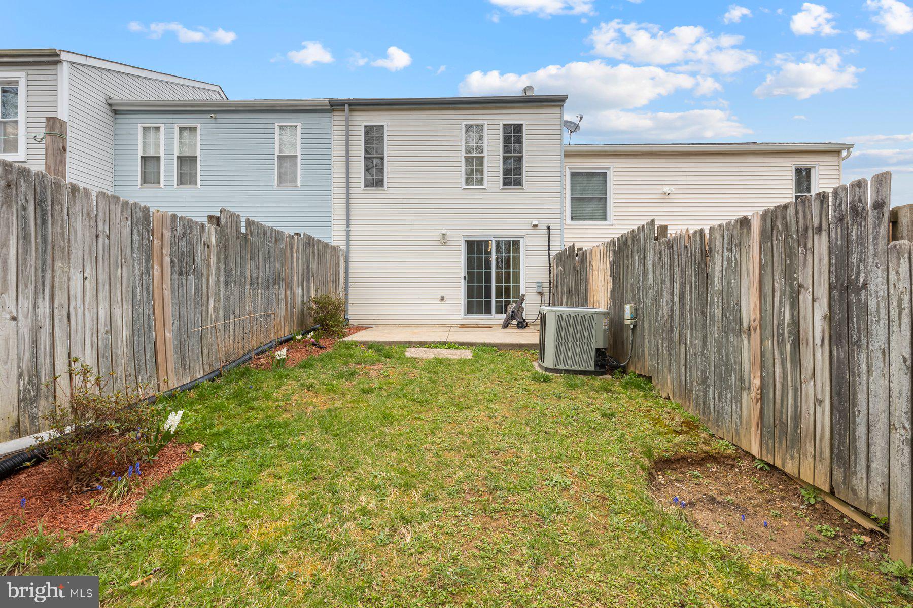 MINERAL SPRINGS VILL TH - Residential