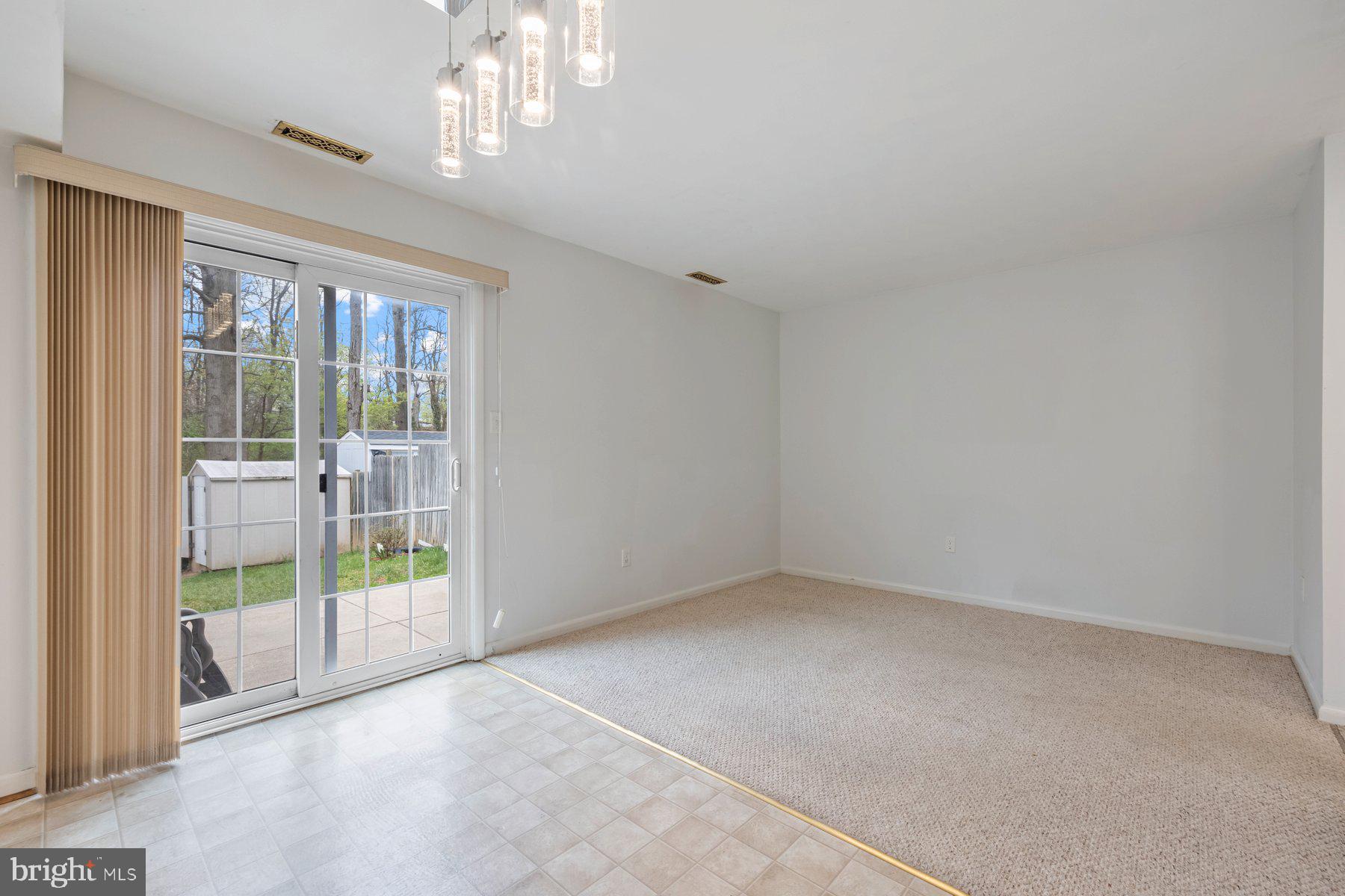 MINERAL SPRINGS VILL TH - Residential