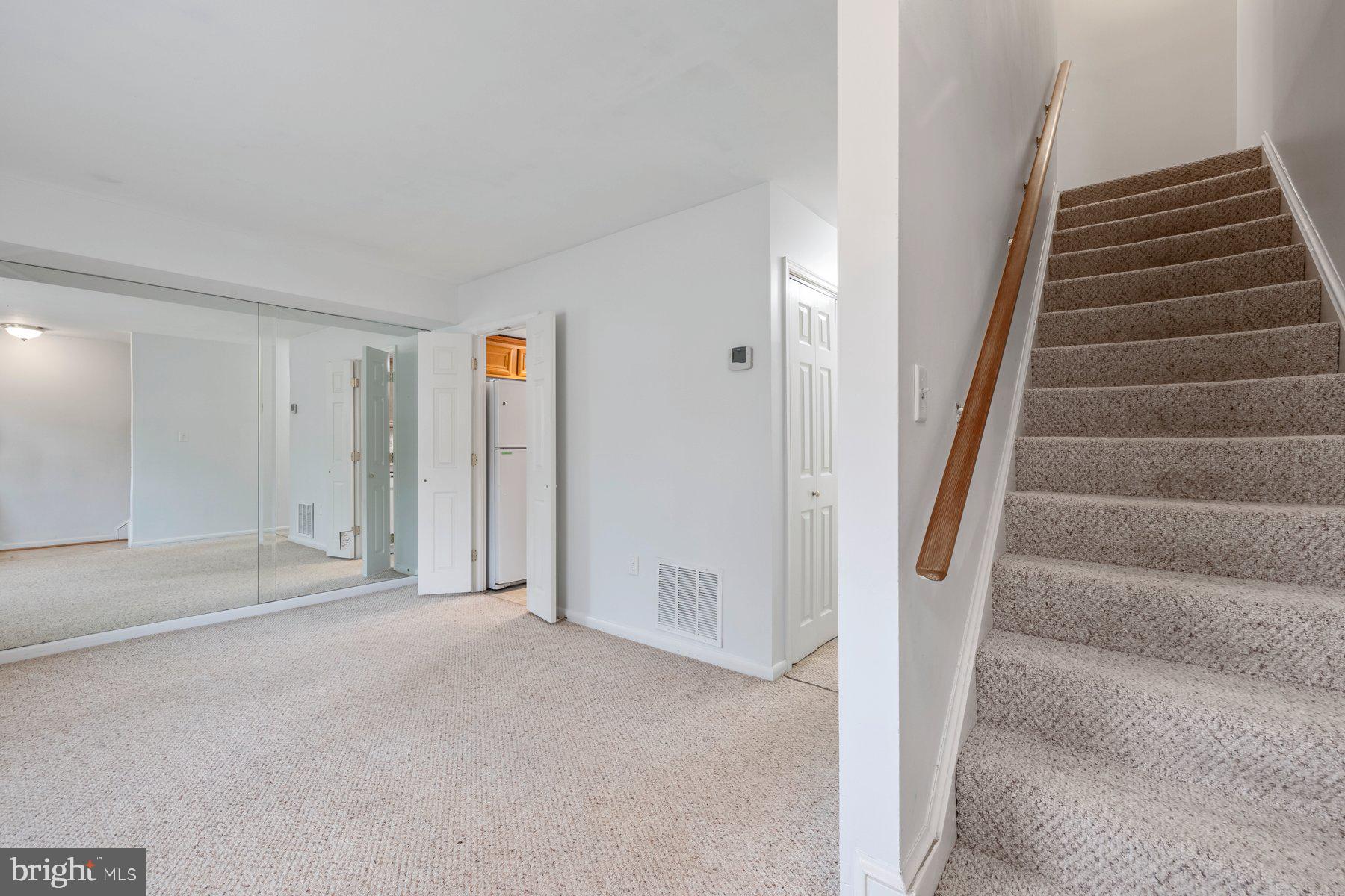 MINERAL SPRINGS VILL TH - Residential