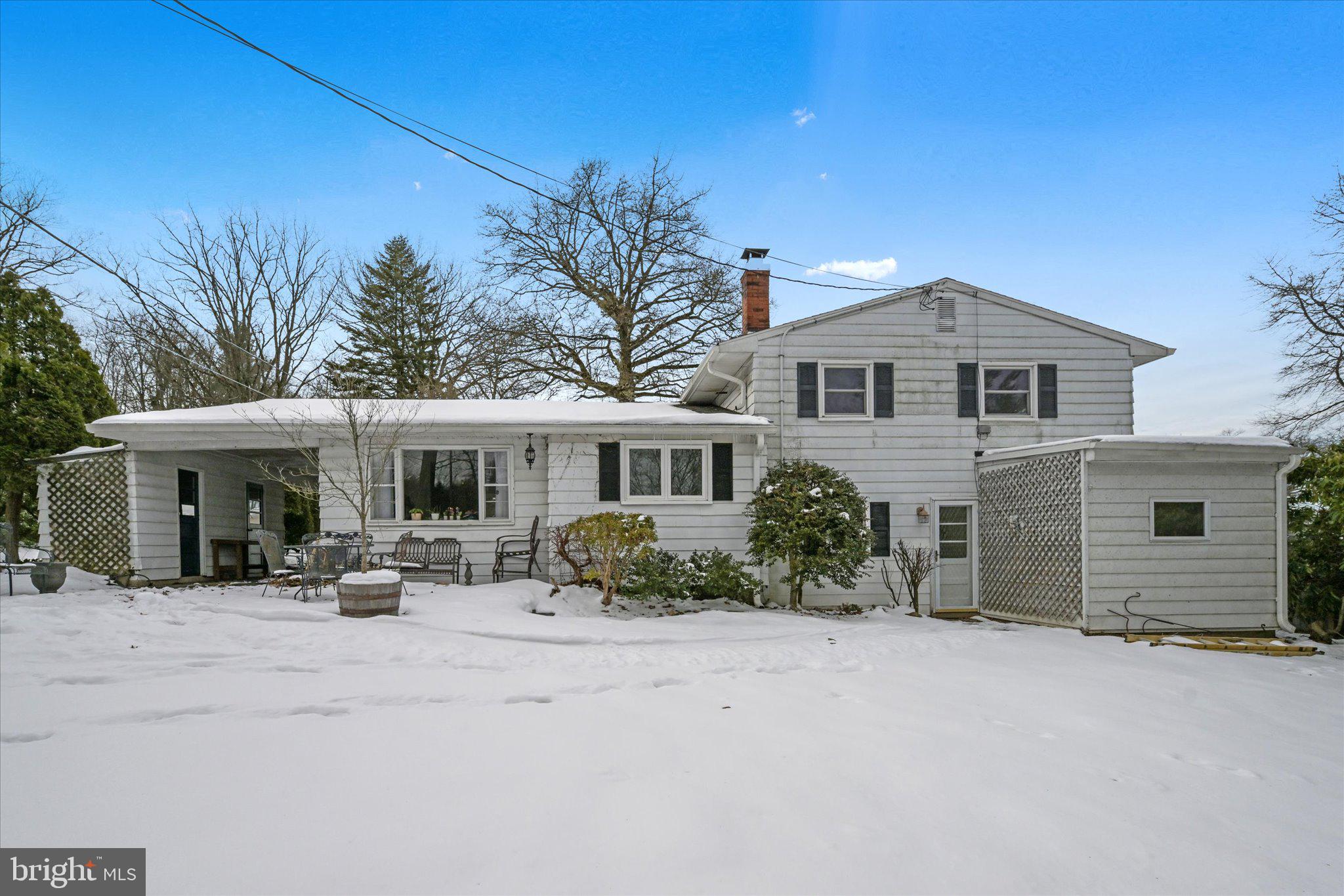 YORKVILLE - Residential