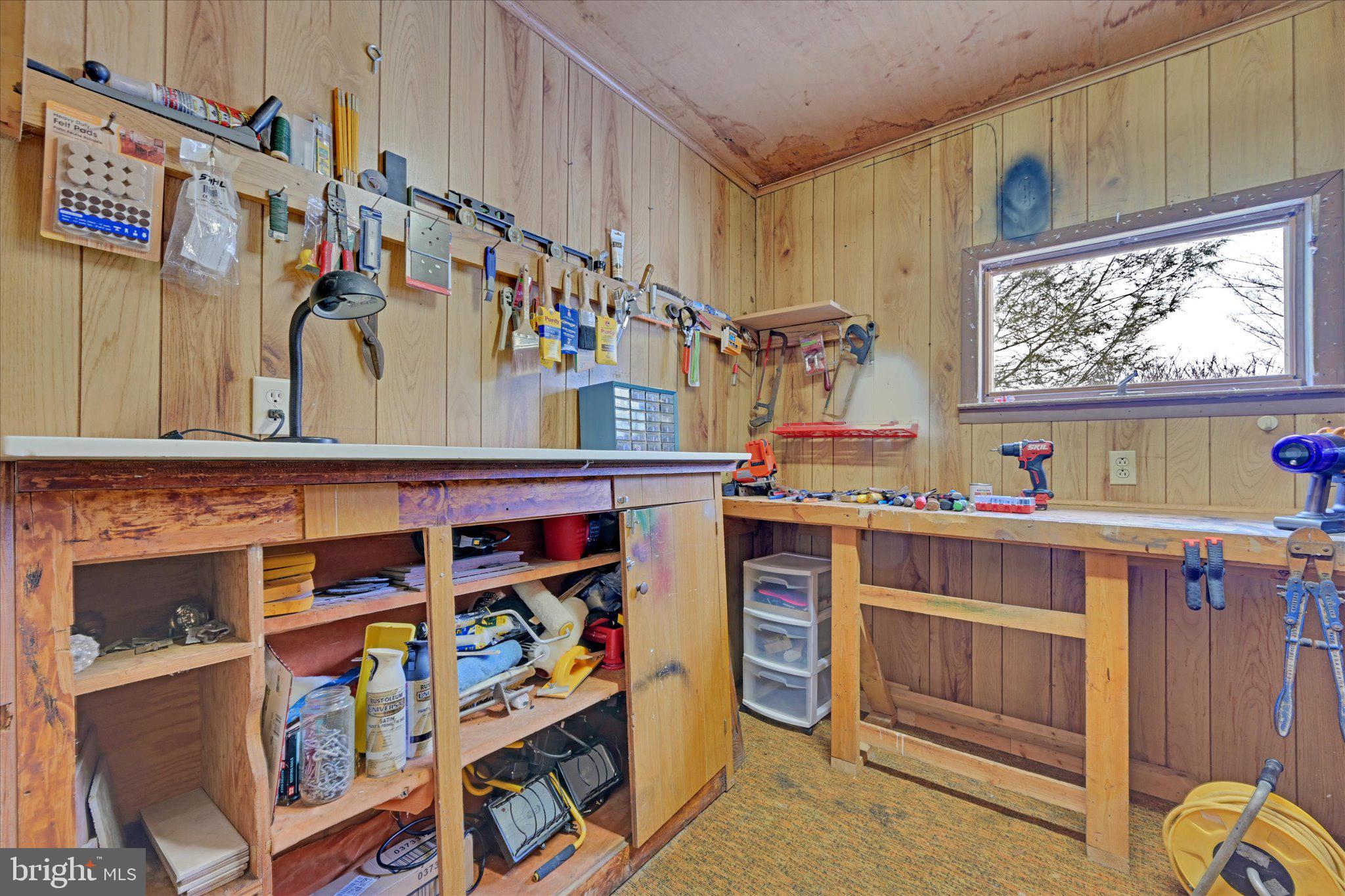 YORKVILLE - Residential