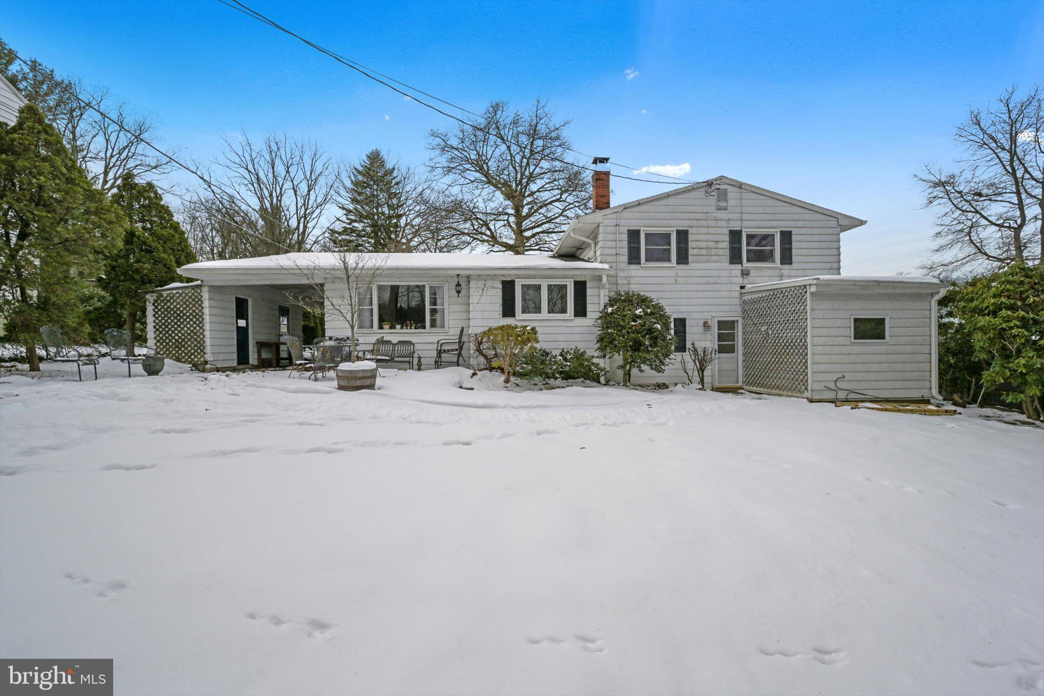 YORKVILLE - Residential