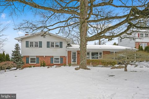 114 S 25TH STREET POTTSVILLE PA 17901