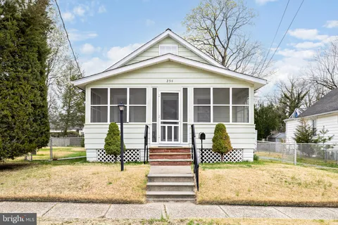 MLS: NJCD2114324