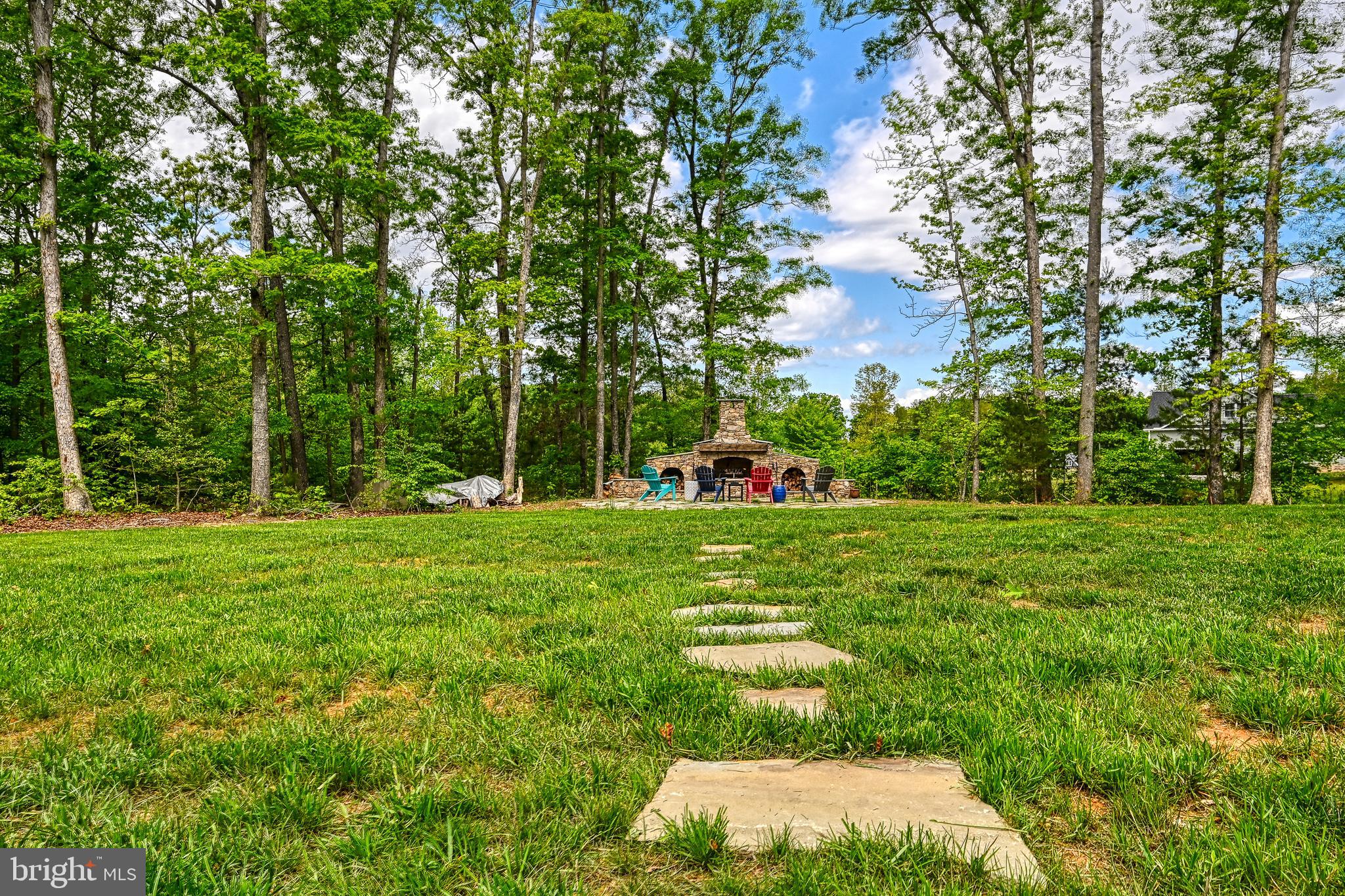 NOAHS LANDING - Residential