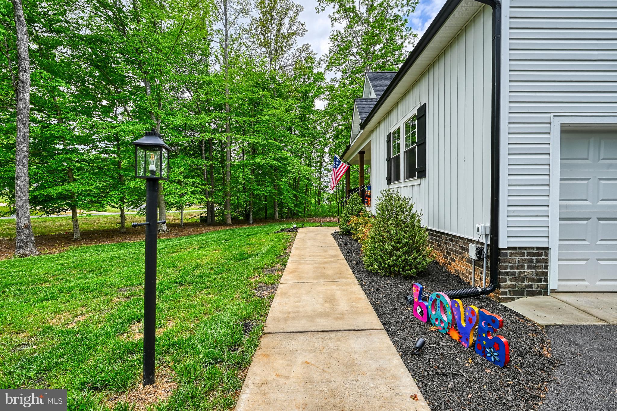 NOAHS LANDING - Residential
