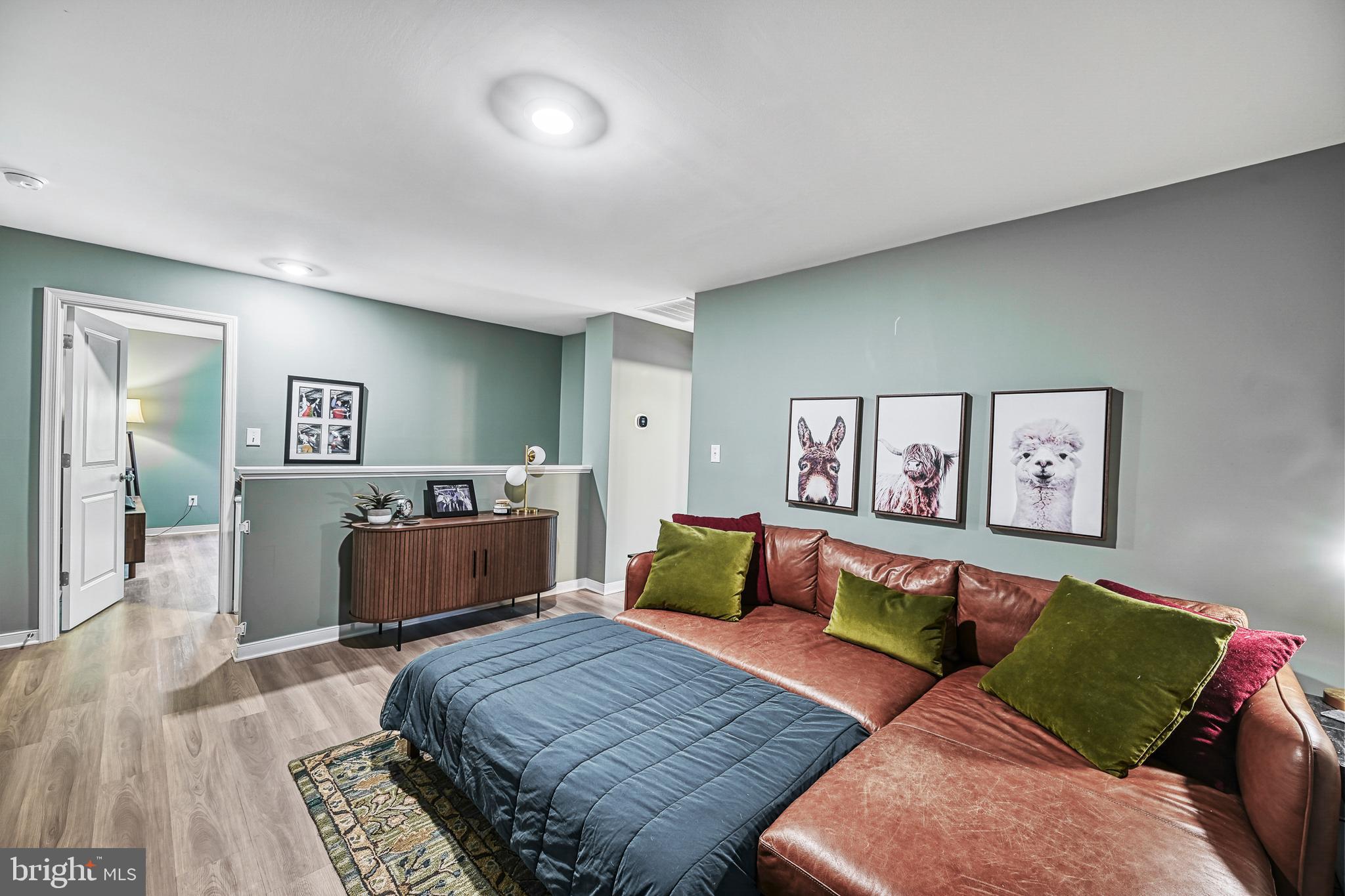 NOAHS LANDING - Residential