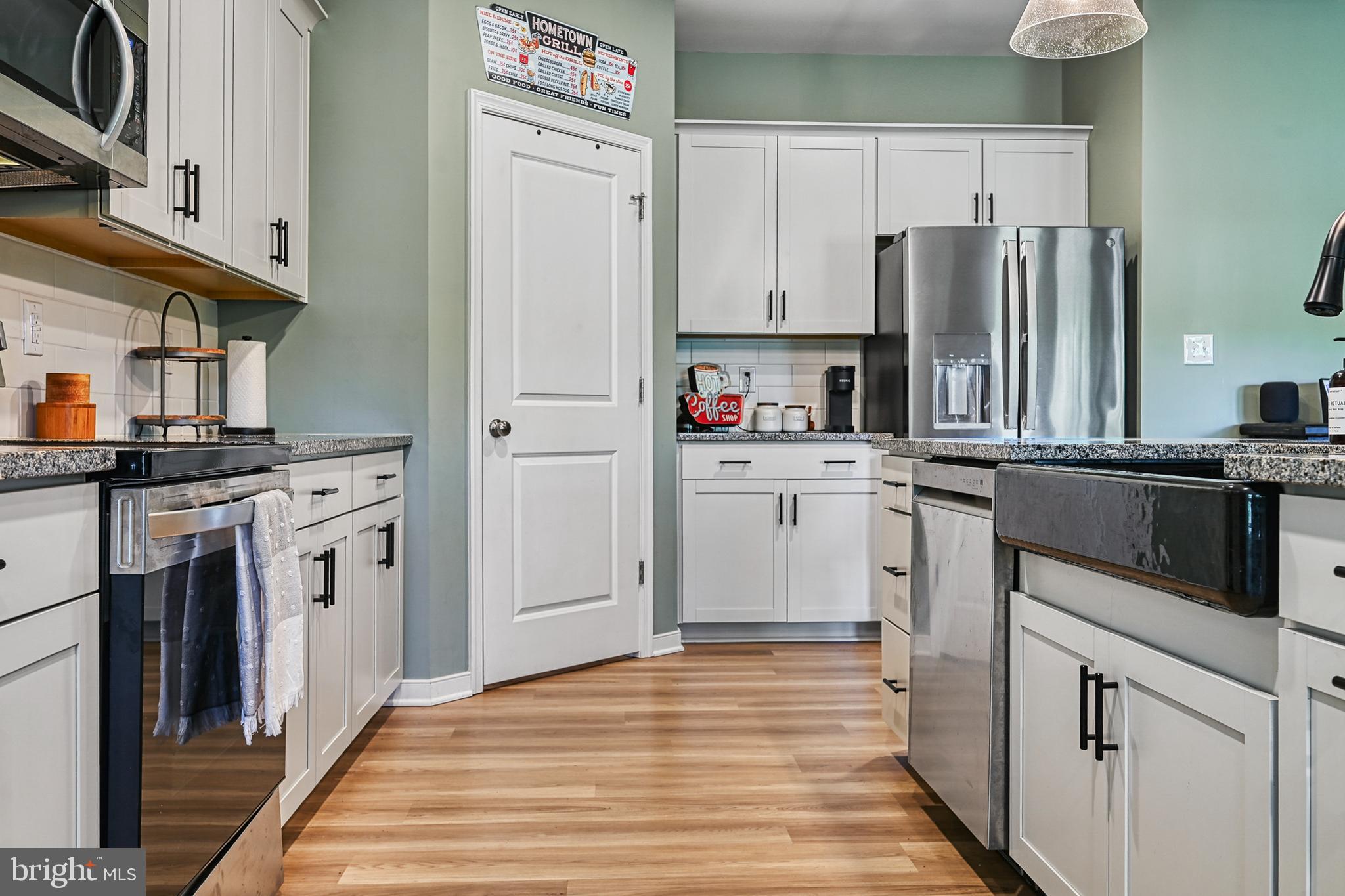 NOAHS LANDING - Residential