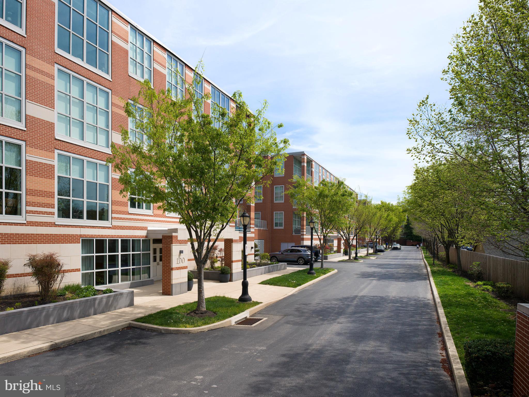 PEMBROKE NORTH - Residential