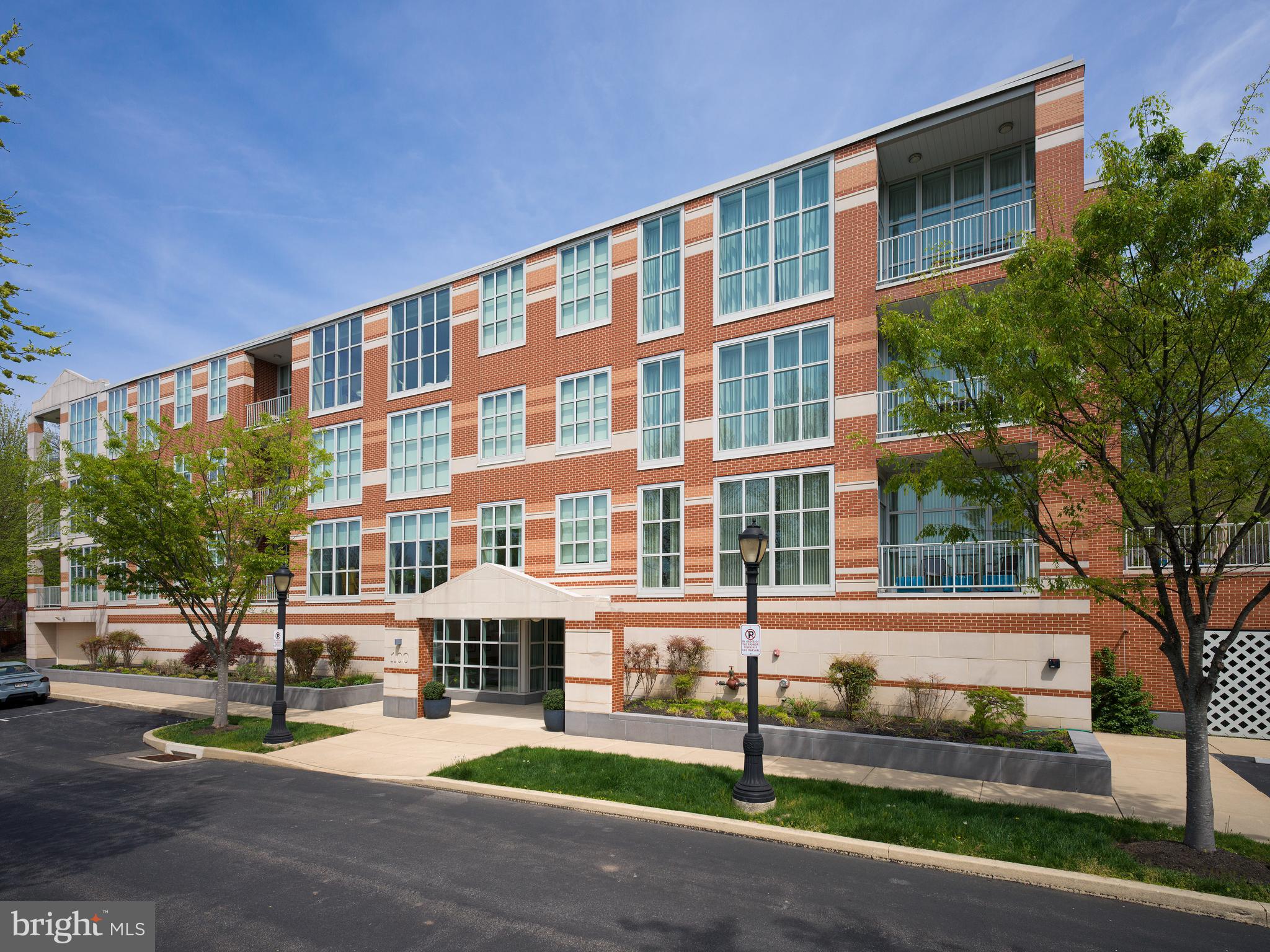 PEMBROKE NORTH - Residential