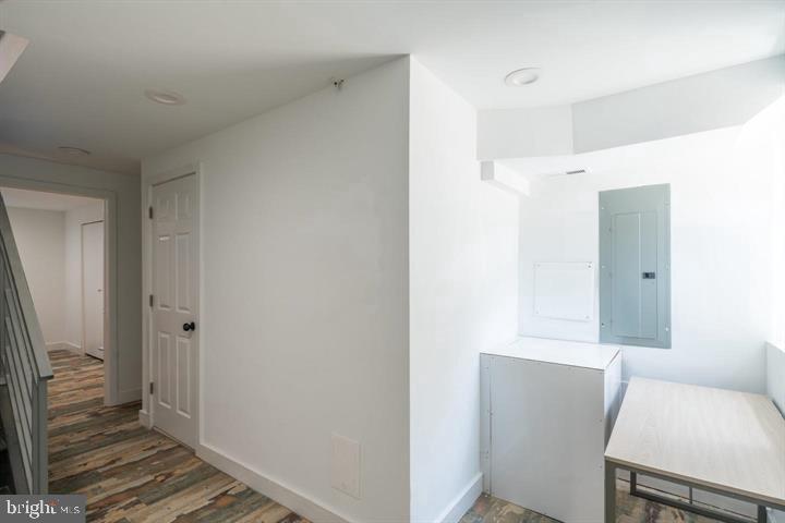 POINT BREEZE - Residential Lease