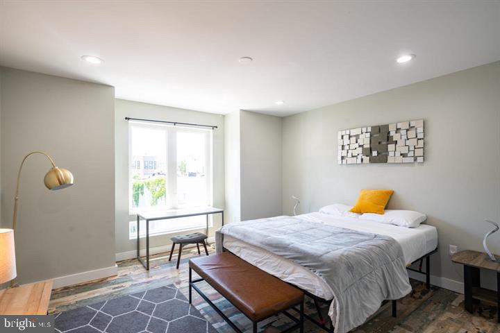 POINT BREEZE - Residential Lease