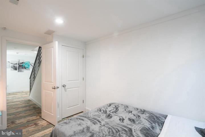 POINT BREEZE - Residential Lease