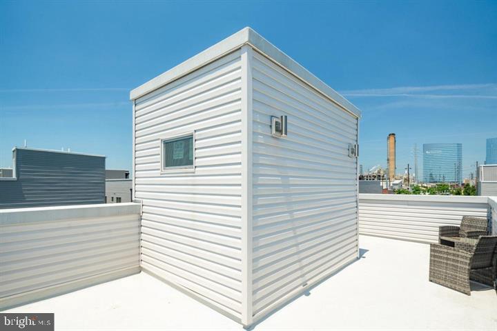 POINT BREEZE - Residential Lease