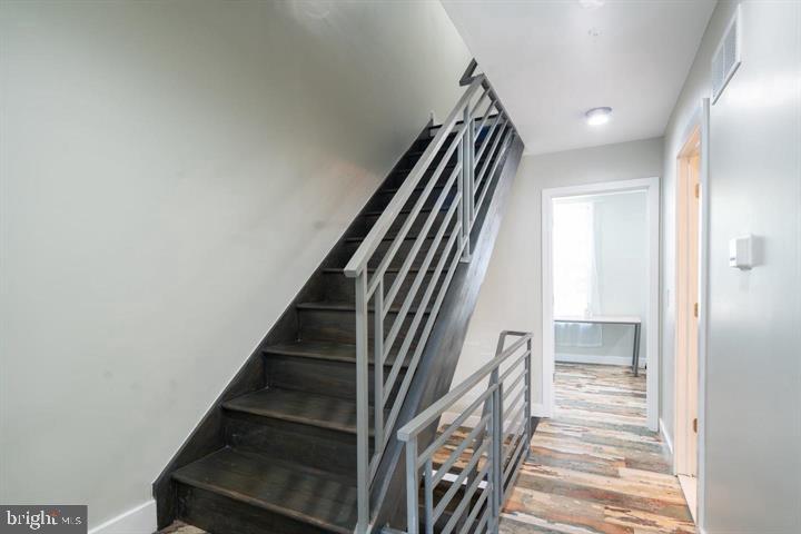 POINT BREEZE - Residential Lease