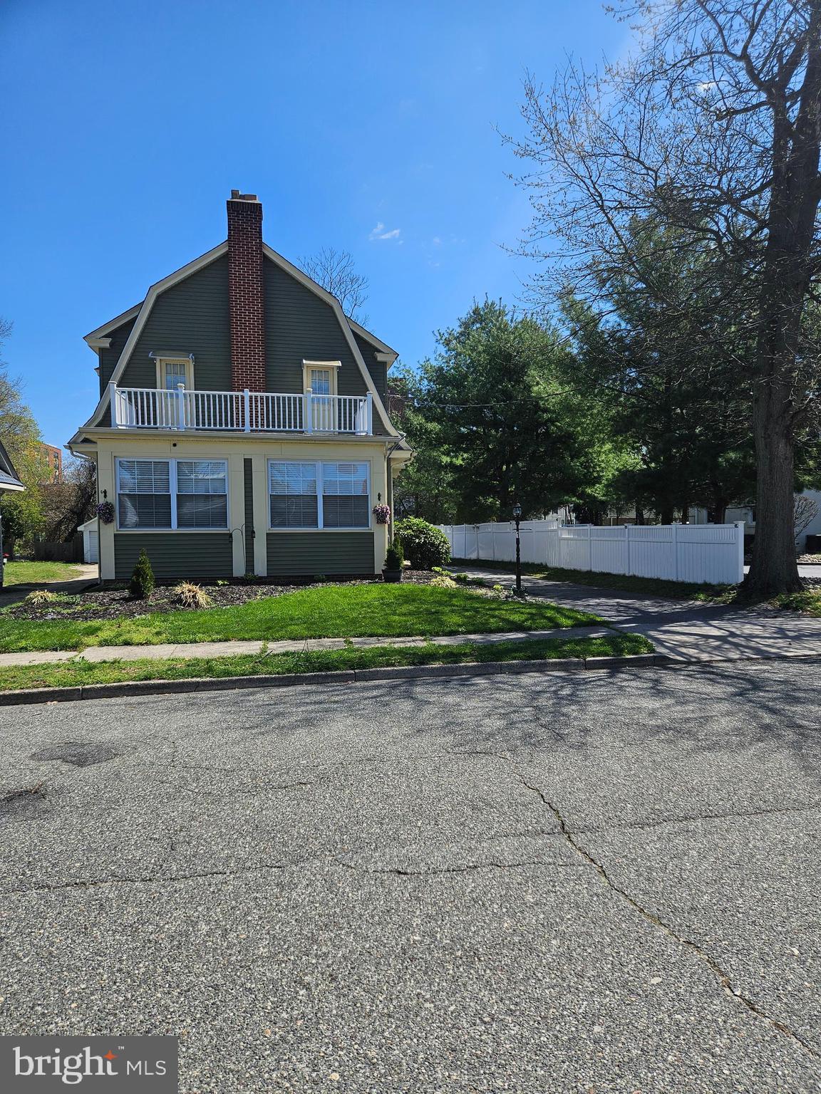 1 N STATE STREET