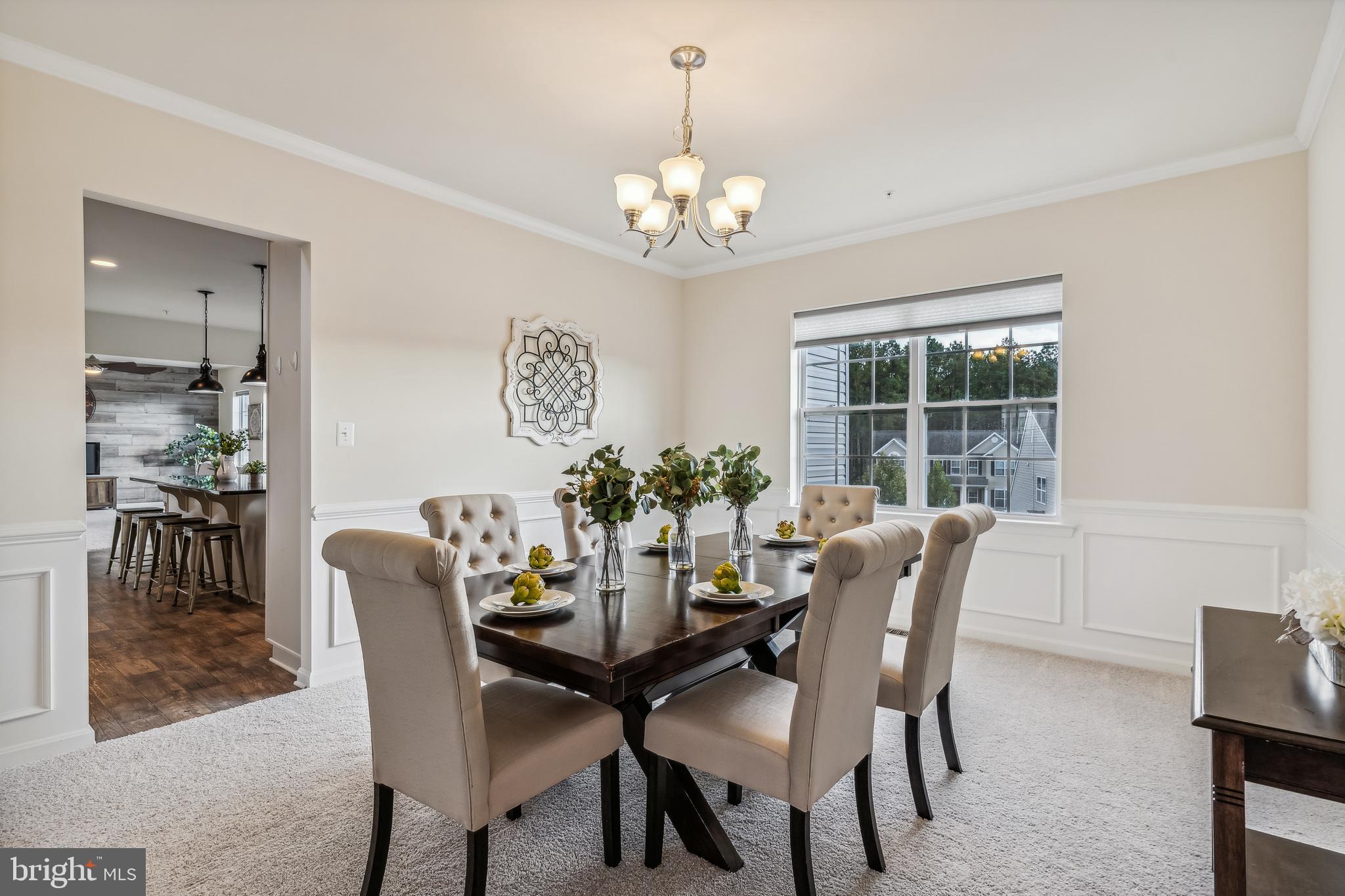 ELIZABETH HILLS - Residential Lease