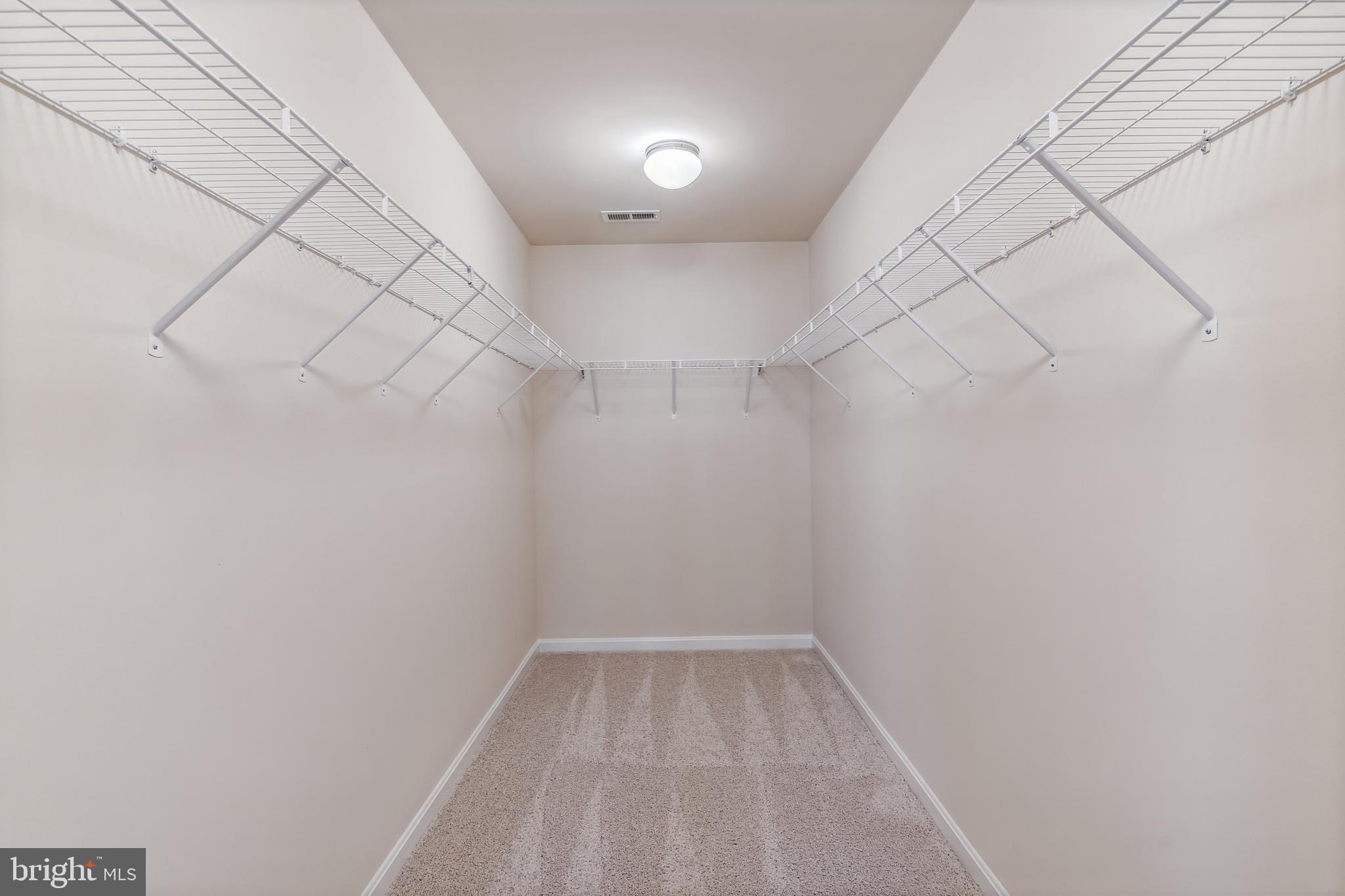 ELIZABETH HILLS - Residential Lease