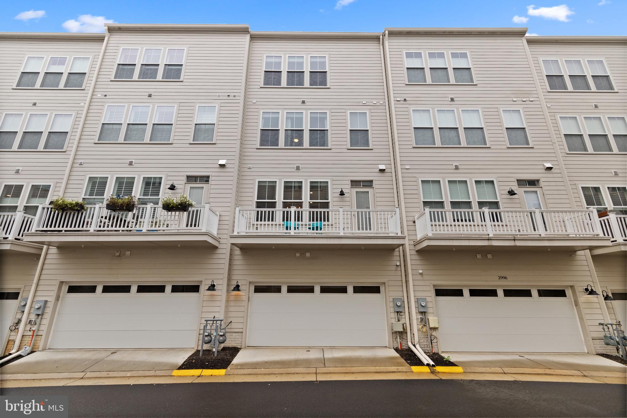 MOSAIC DISTRICT - Residential