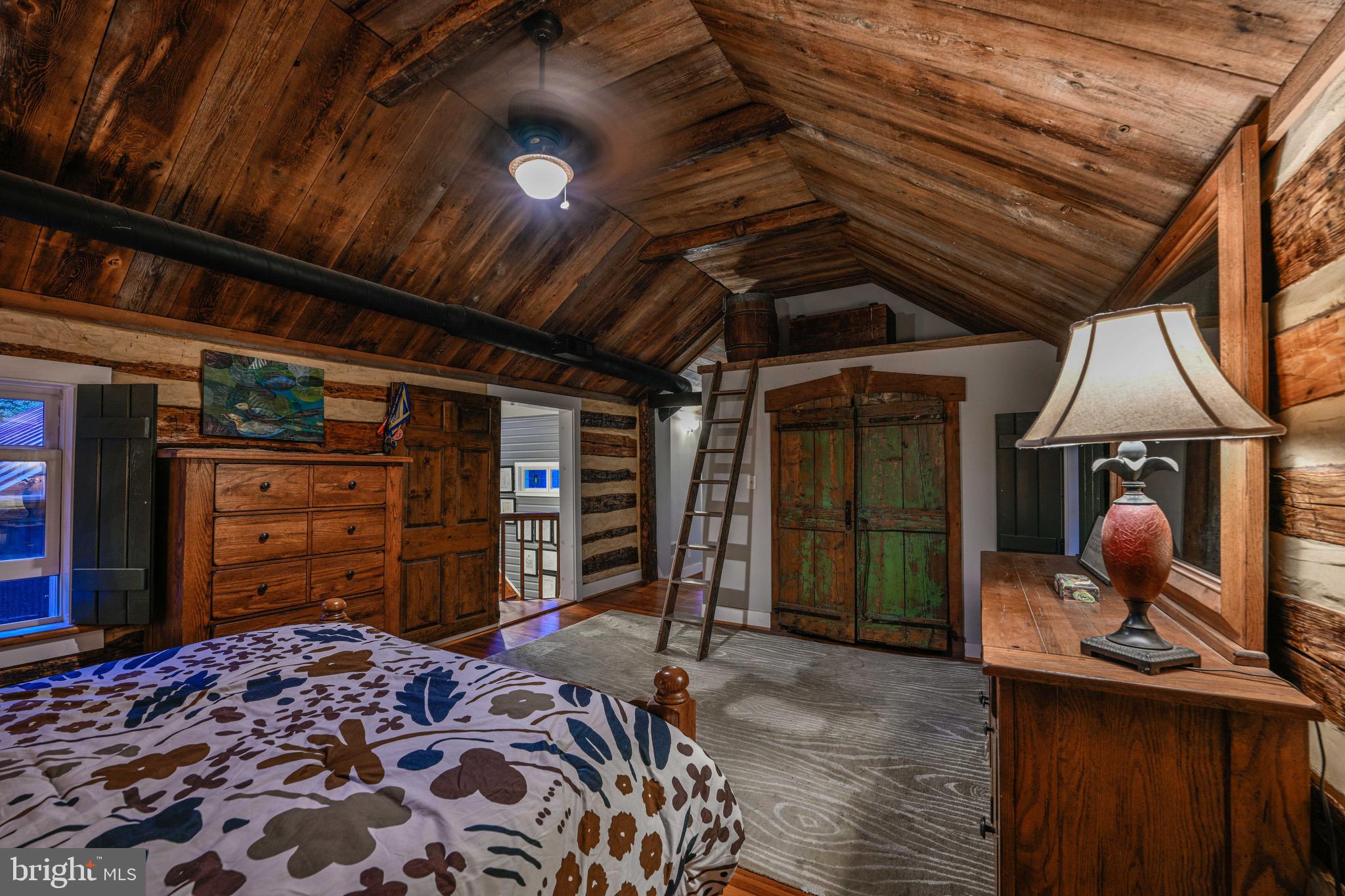 HUNT VALLEY - Residential