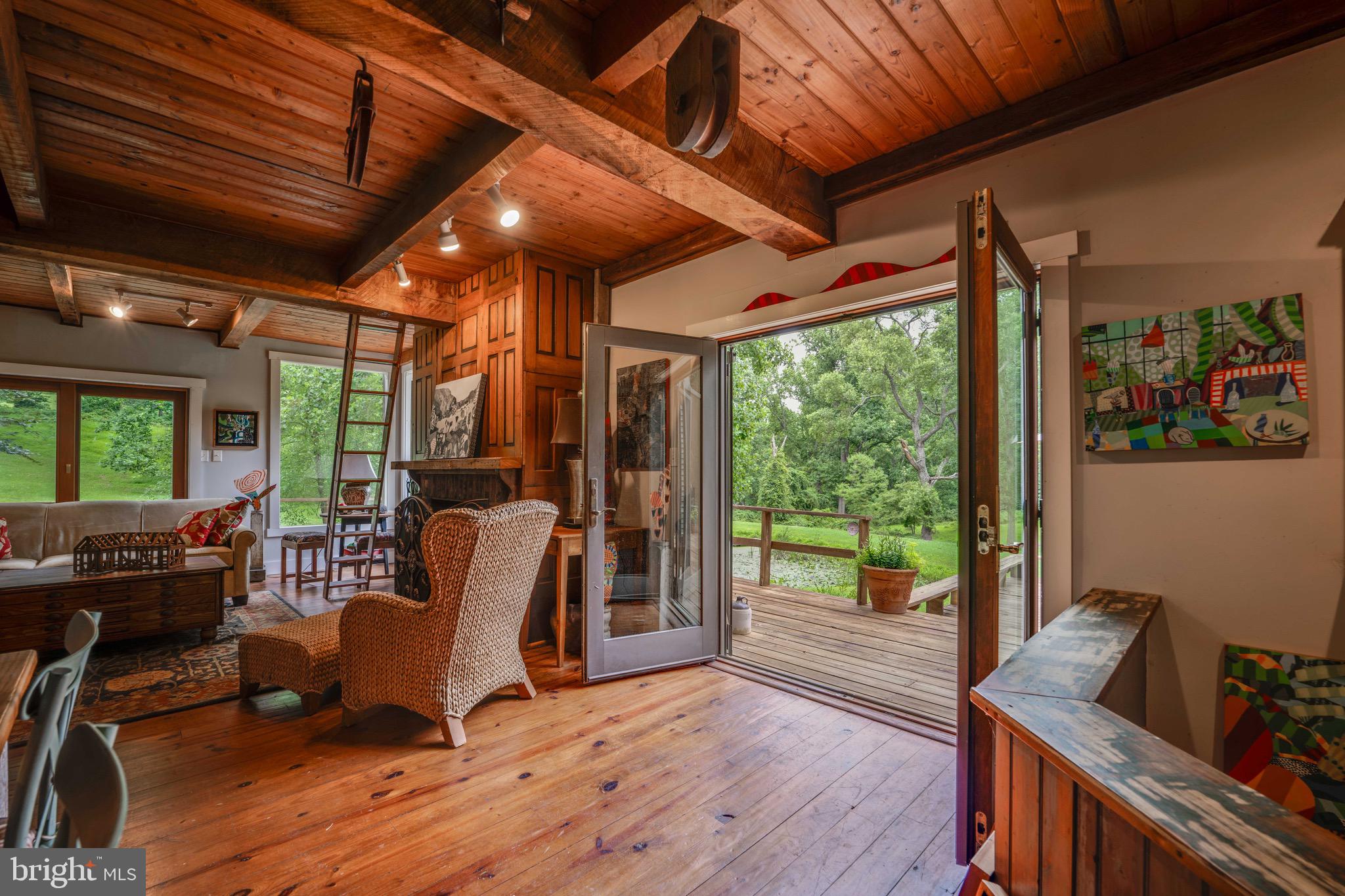 HUNT VALLEY - Residential