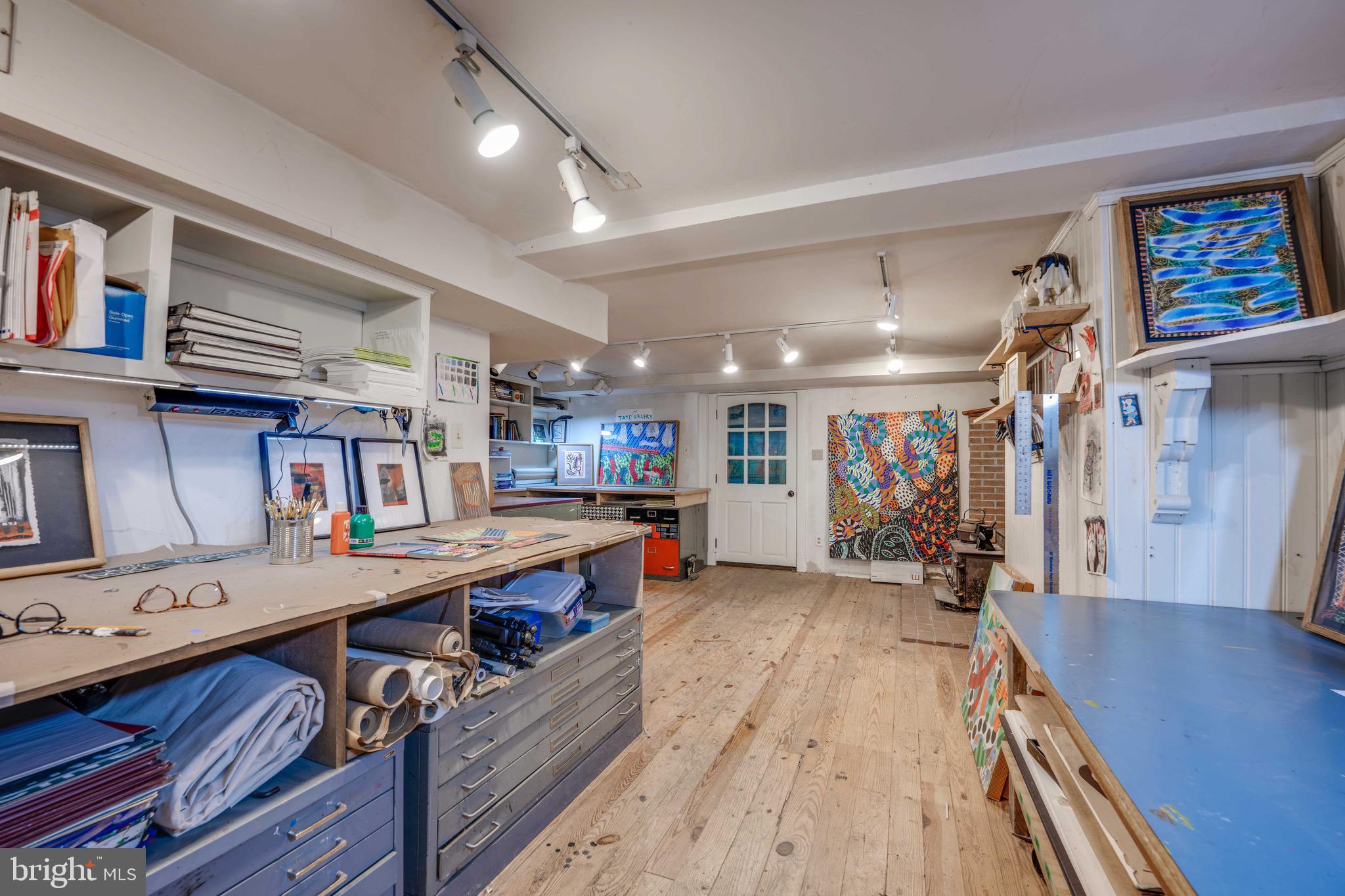 HUNT VALLEY - Residential