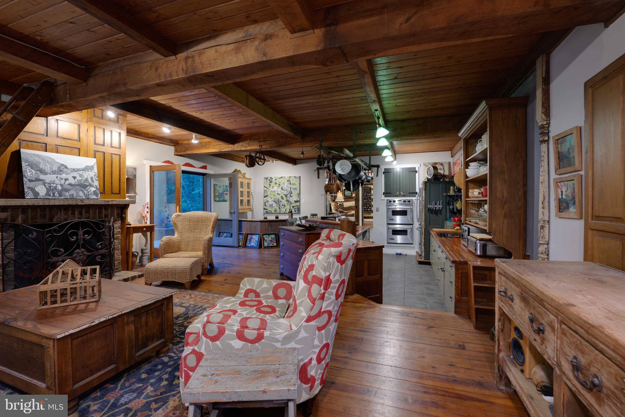 HUNT VALLEY - Residential