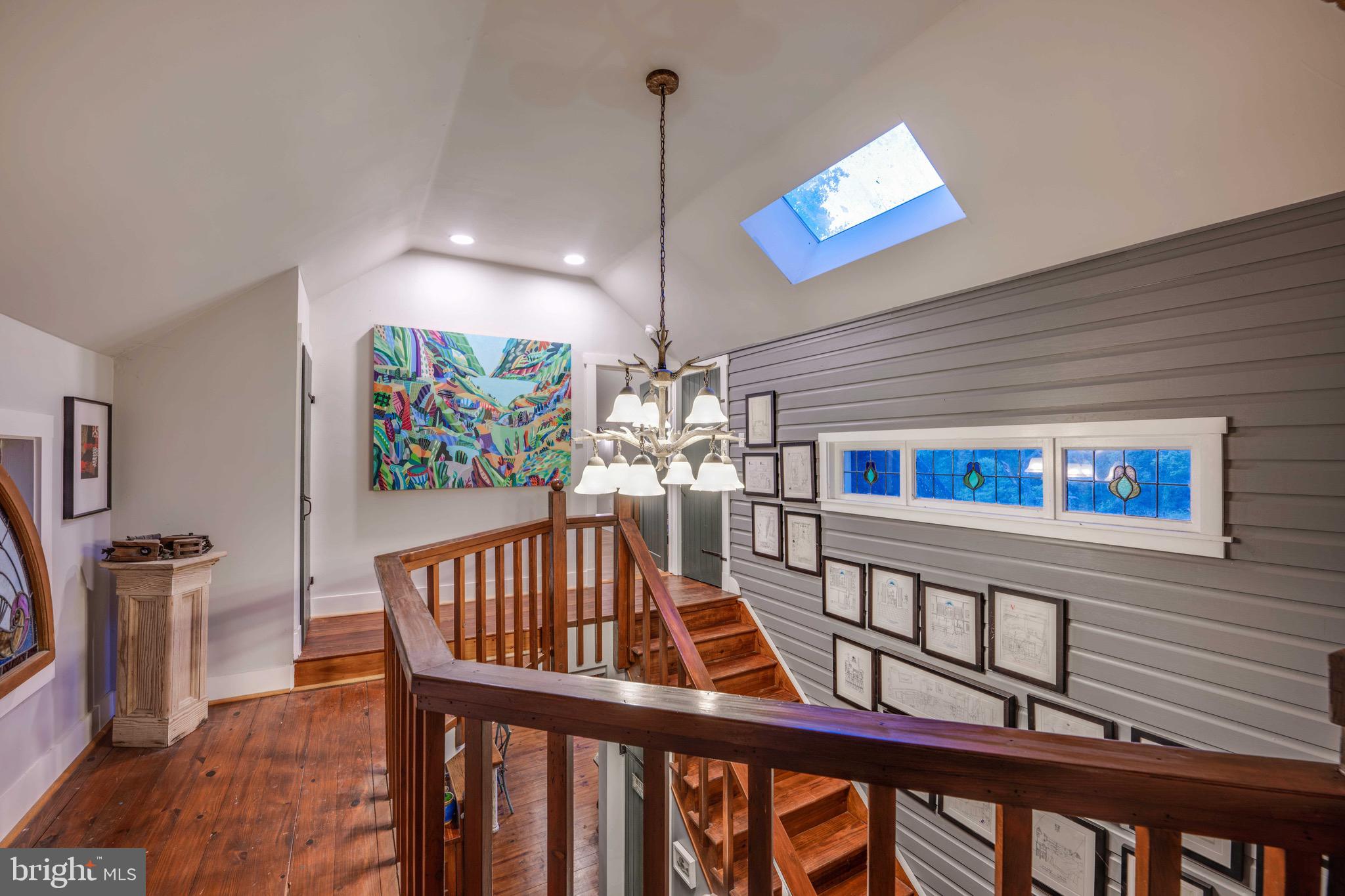 HUNT VALLEY - Residential