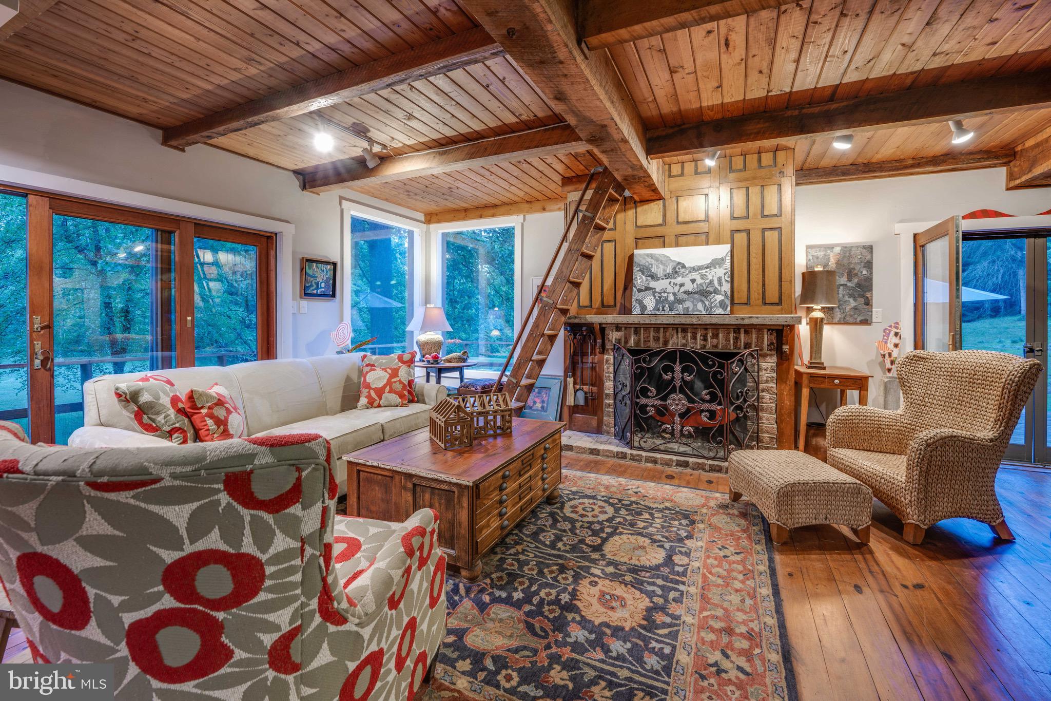 HUNT VALLEY - Residential