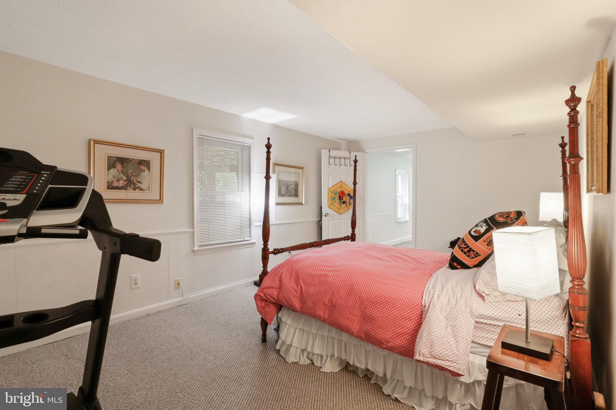 RACEWAY FARMS - Residential