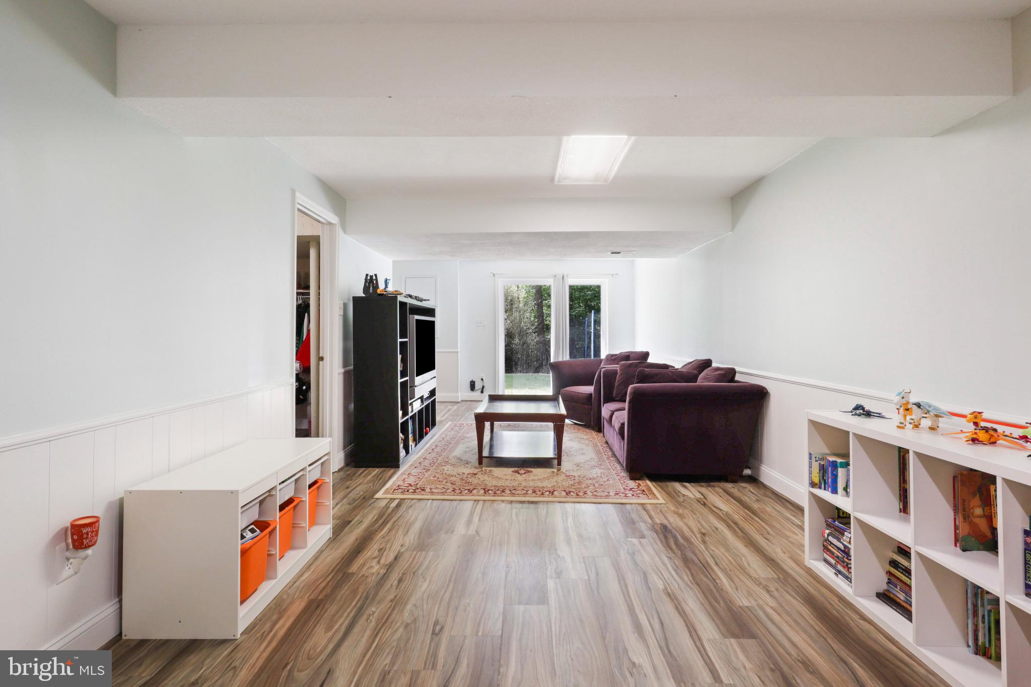 RACEWAY FARMS - Residential