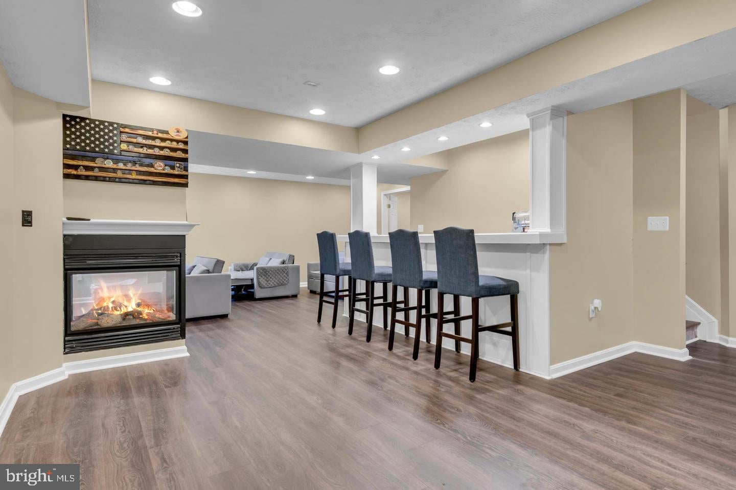 4907 CORDOVA COURT