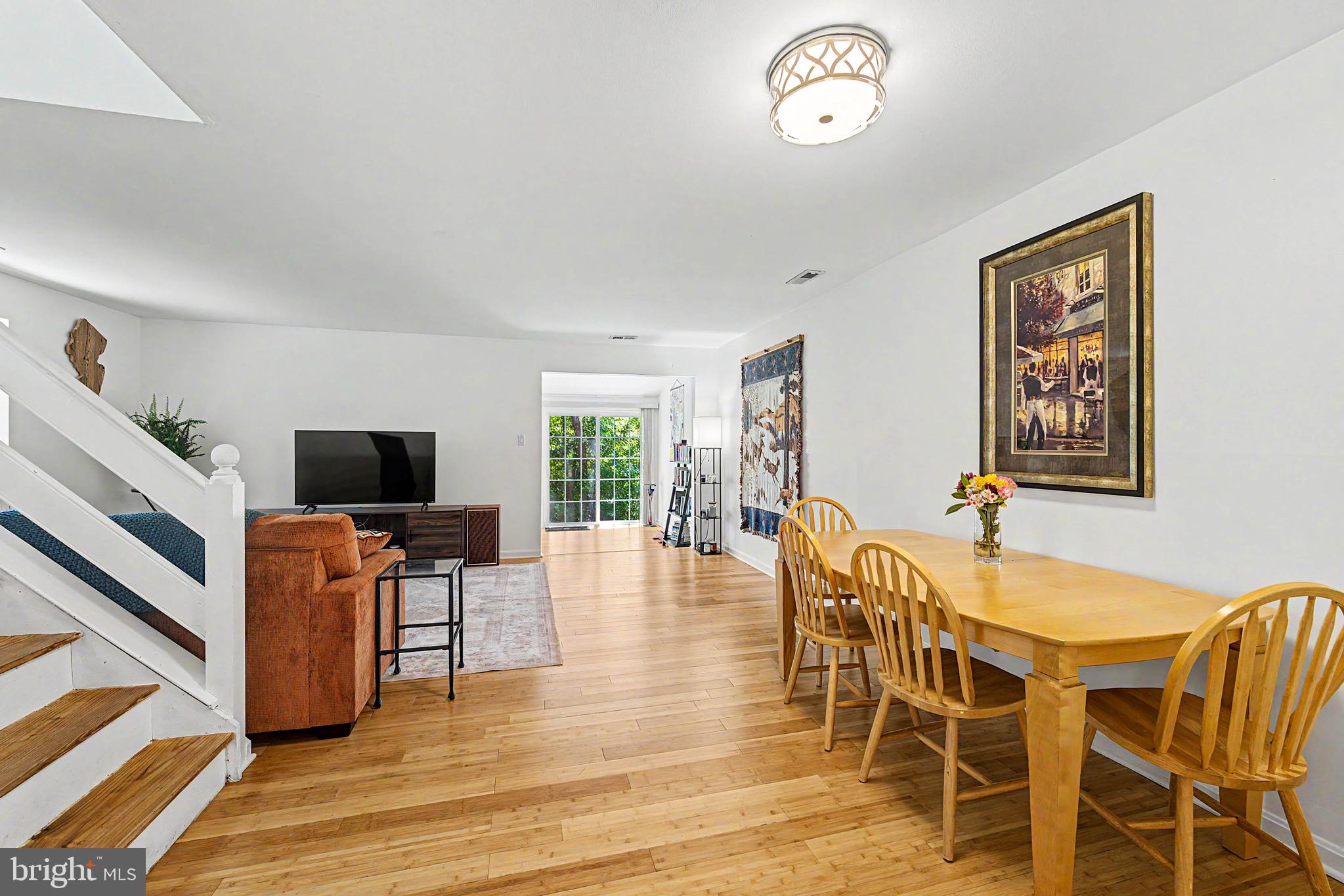 4912 TULIP TREE PLACE