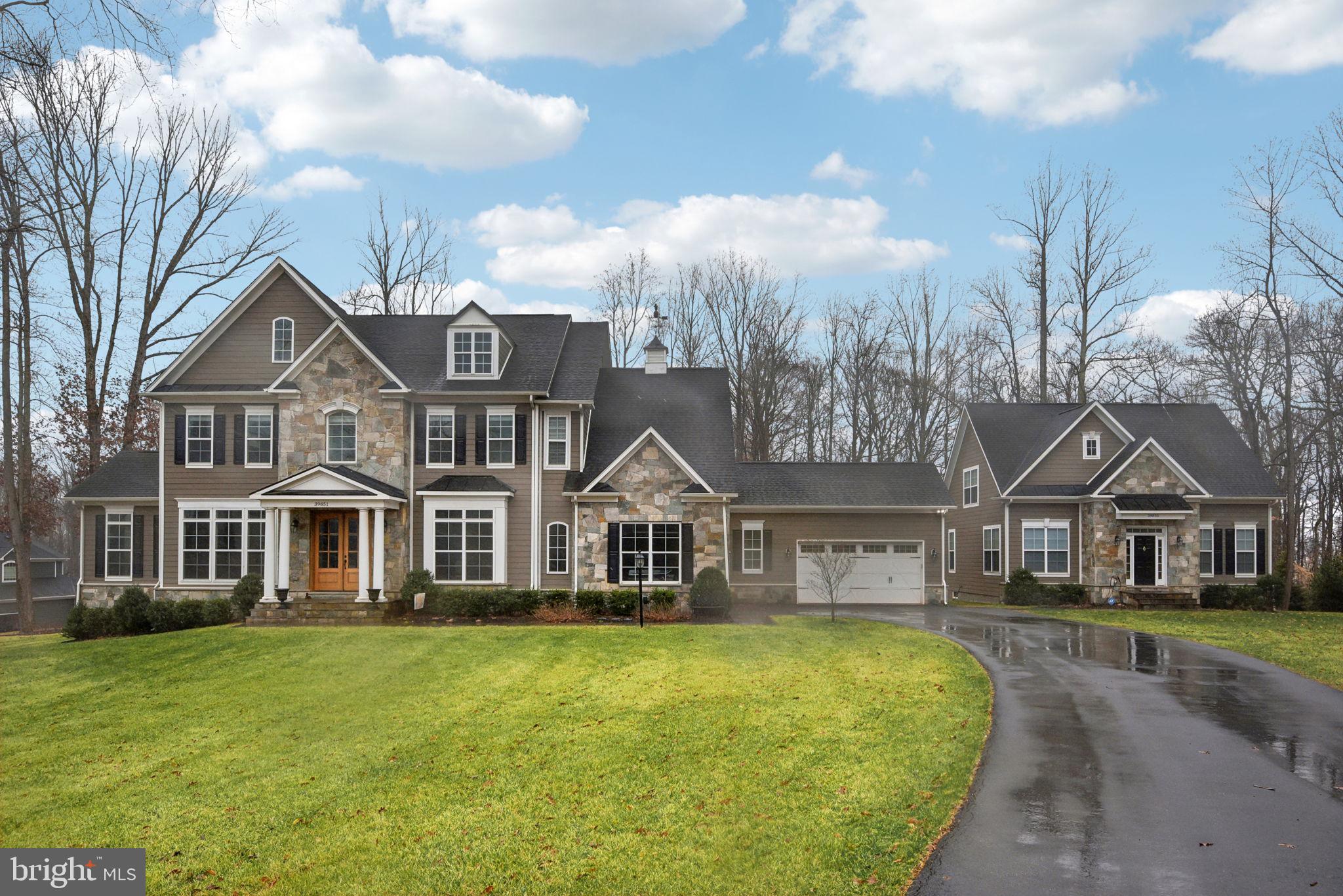 LONGVIEW CREST - Residential