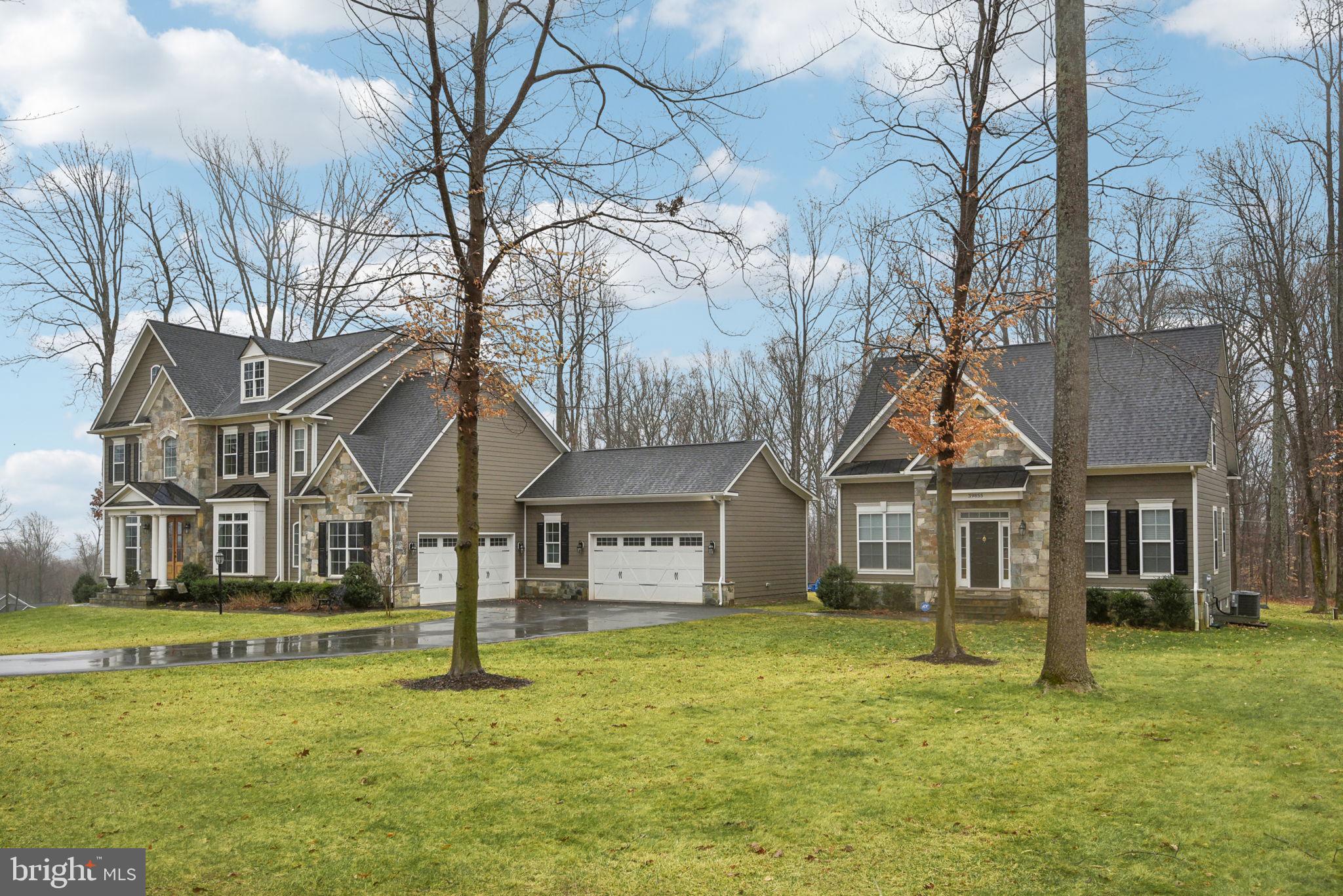 LONGVIEW CREST - Residential