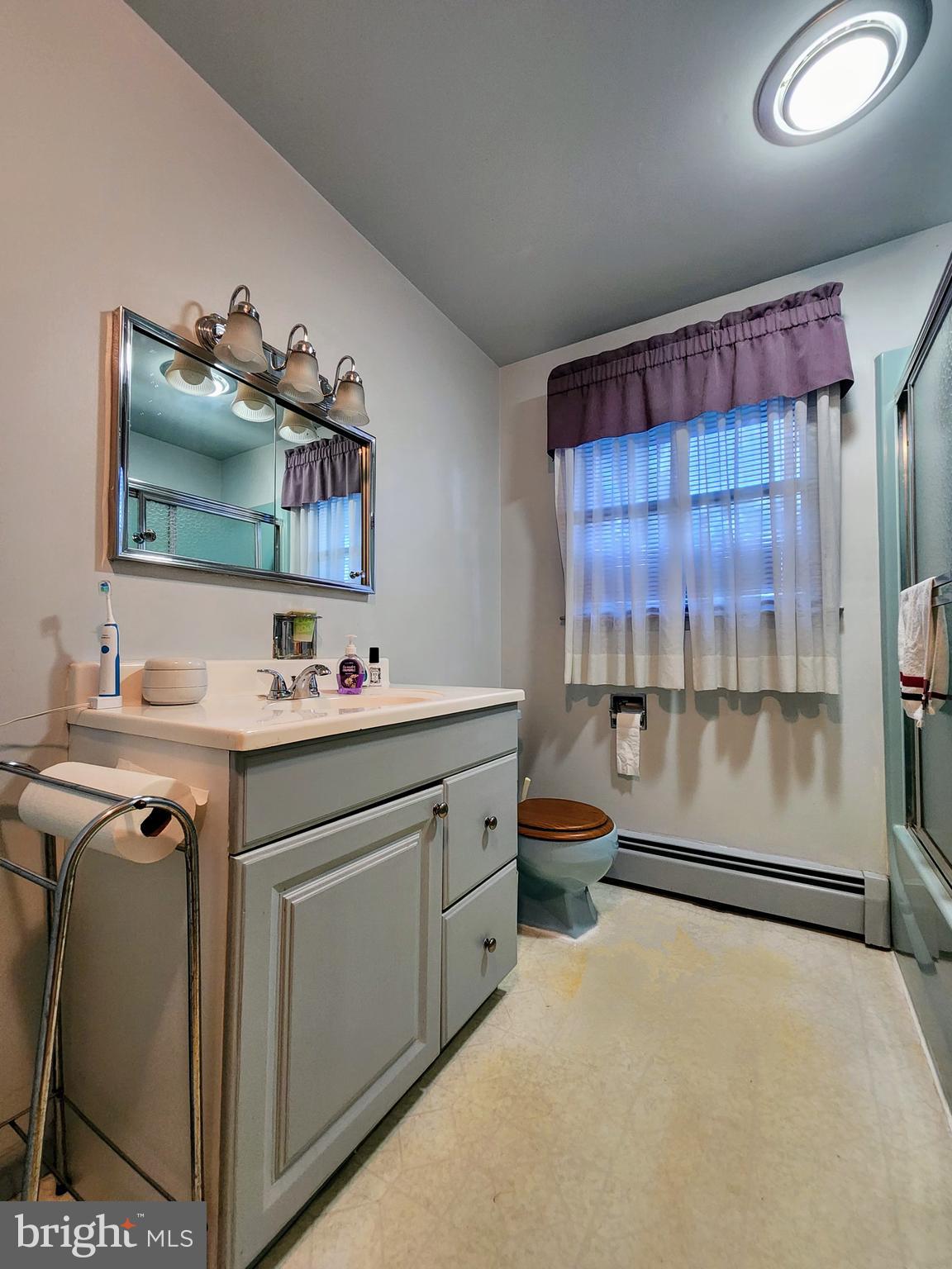 LAURICH HILLS - Residential