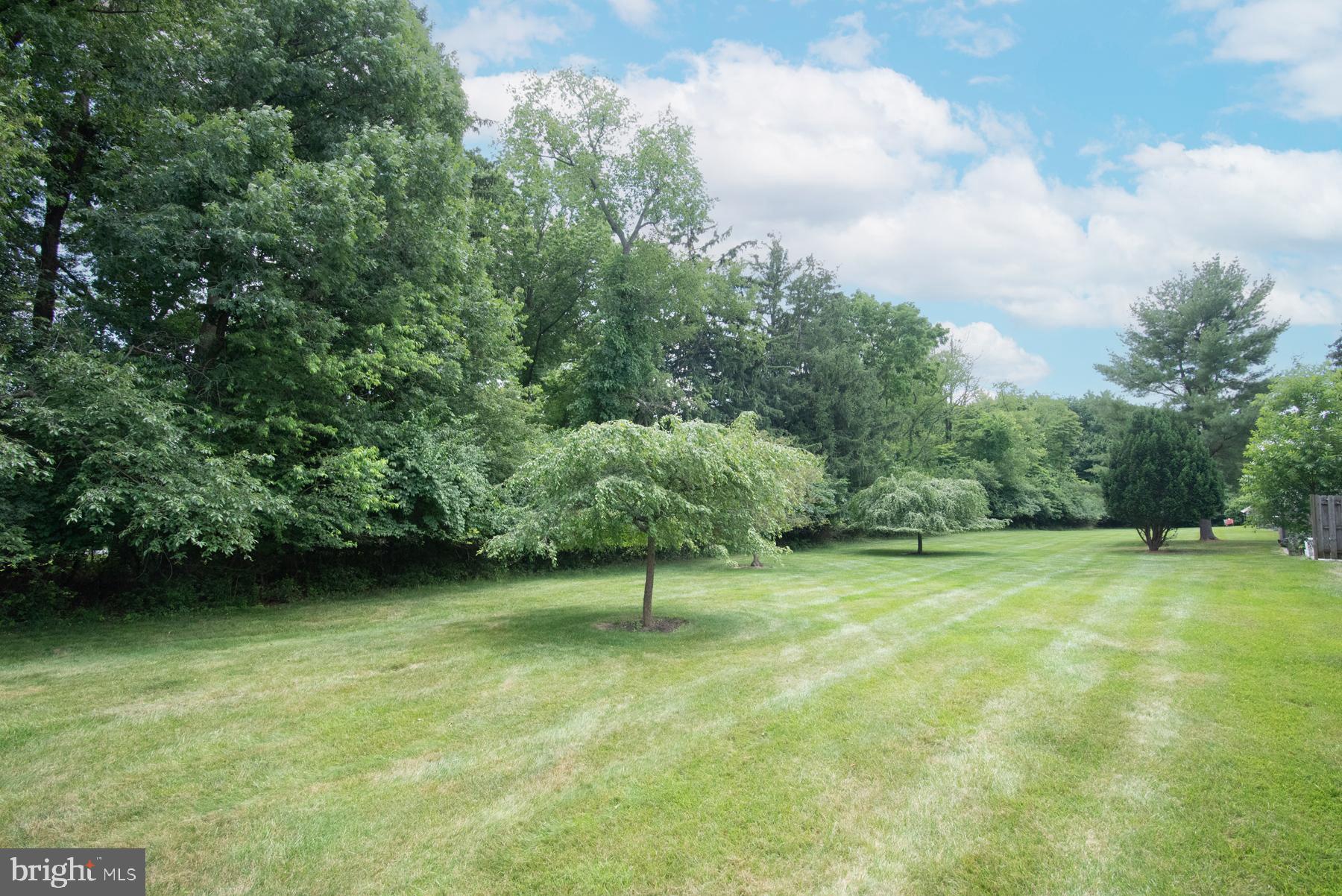 OXFORD OF BLUE BELL - Residential Lease