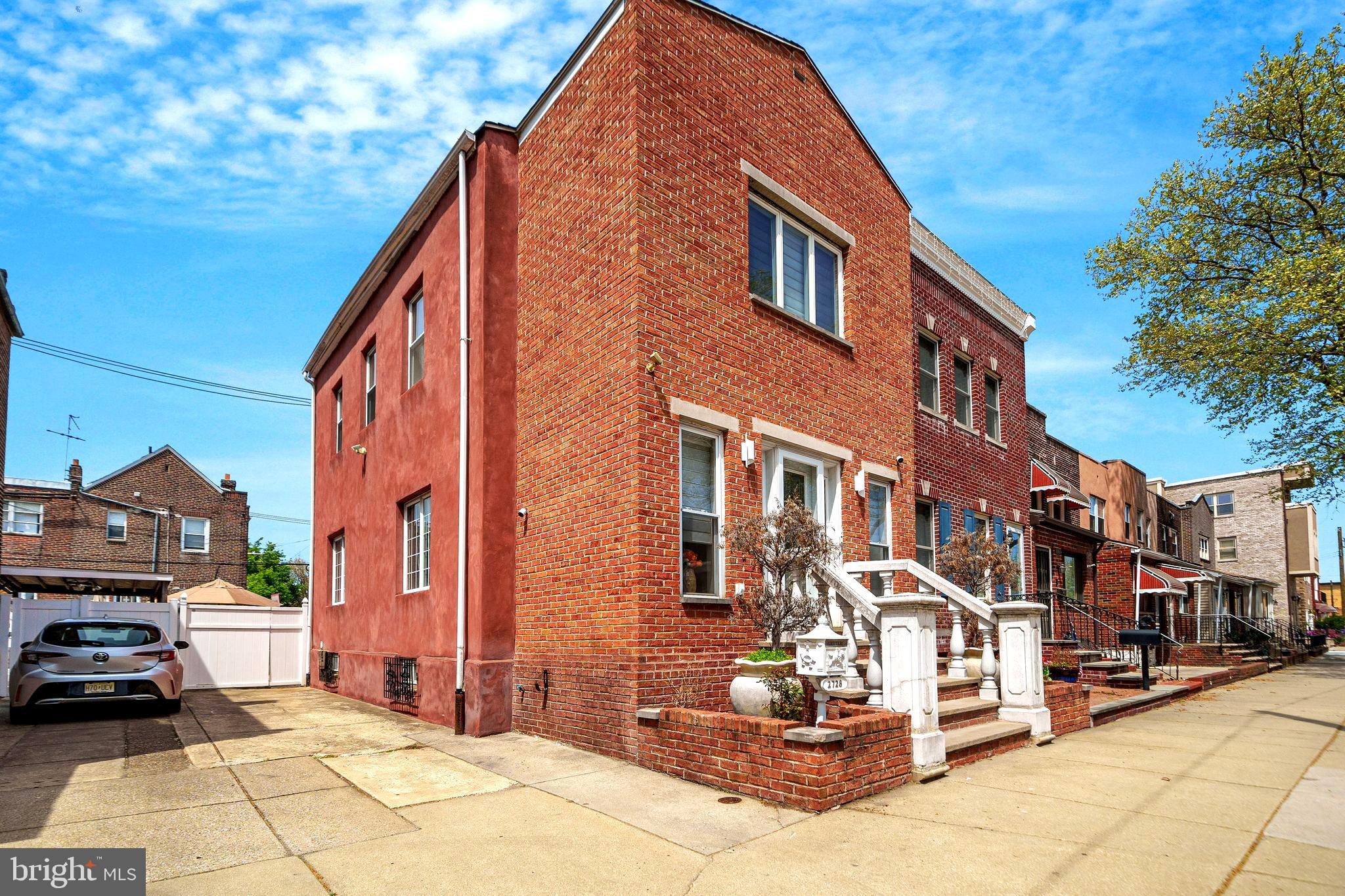 PHILADELPHIA (SOUTH) - Residential Lease