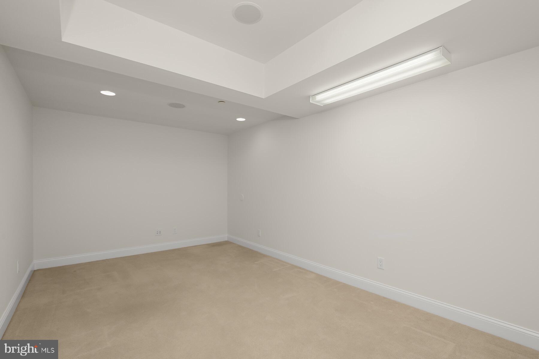 CHEVY CHASE TERRACE - Residential