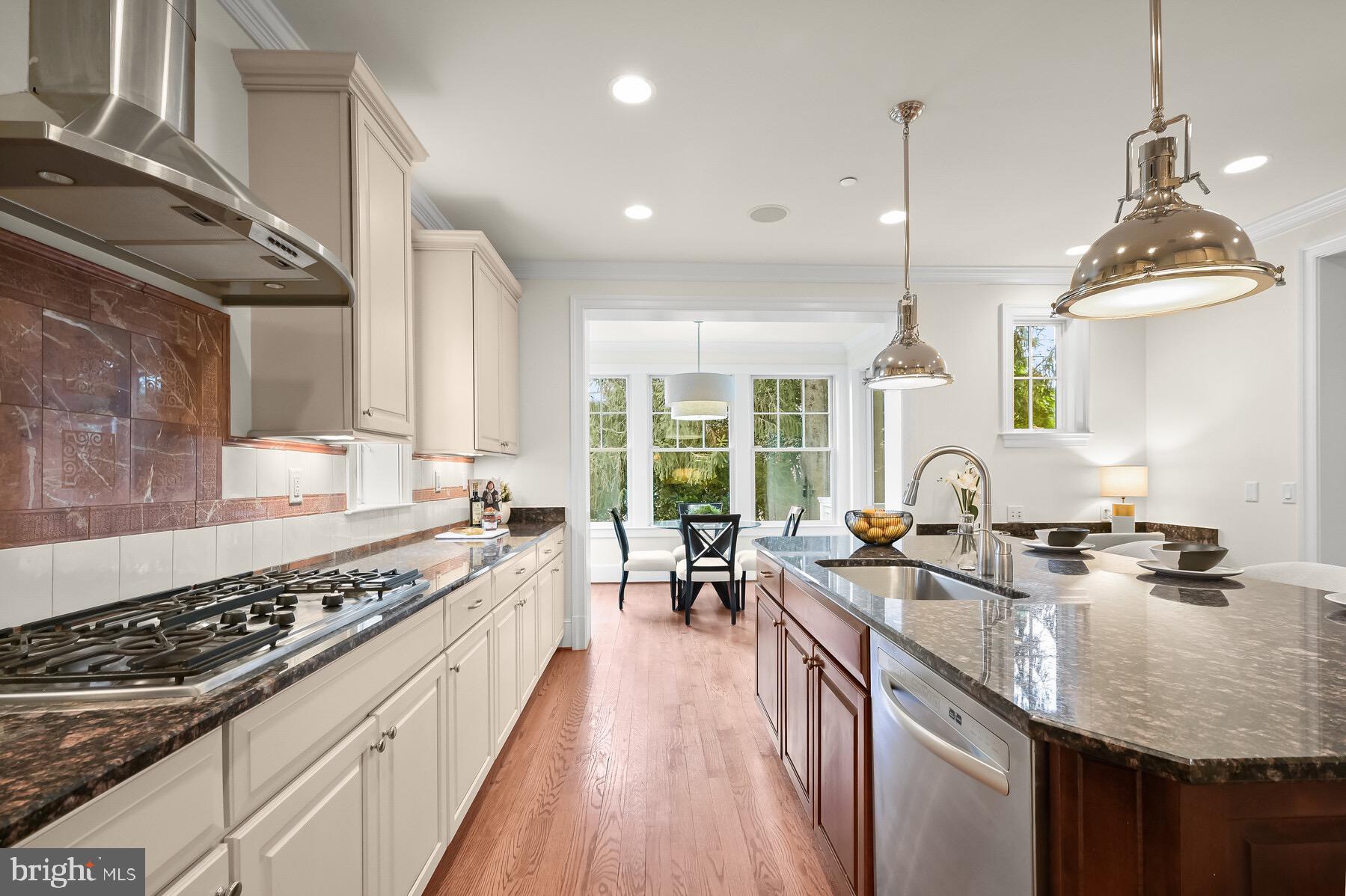 CHEVY CHASE TERRACE - Residential