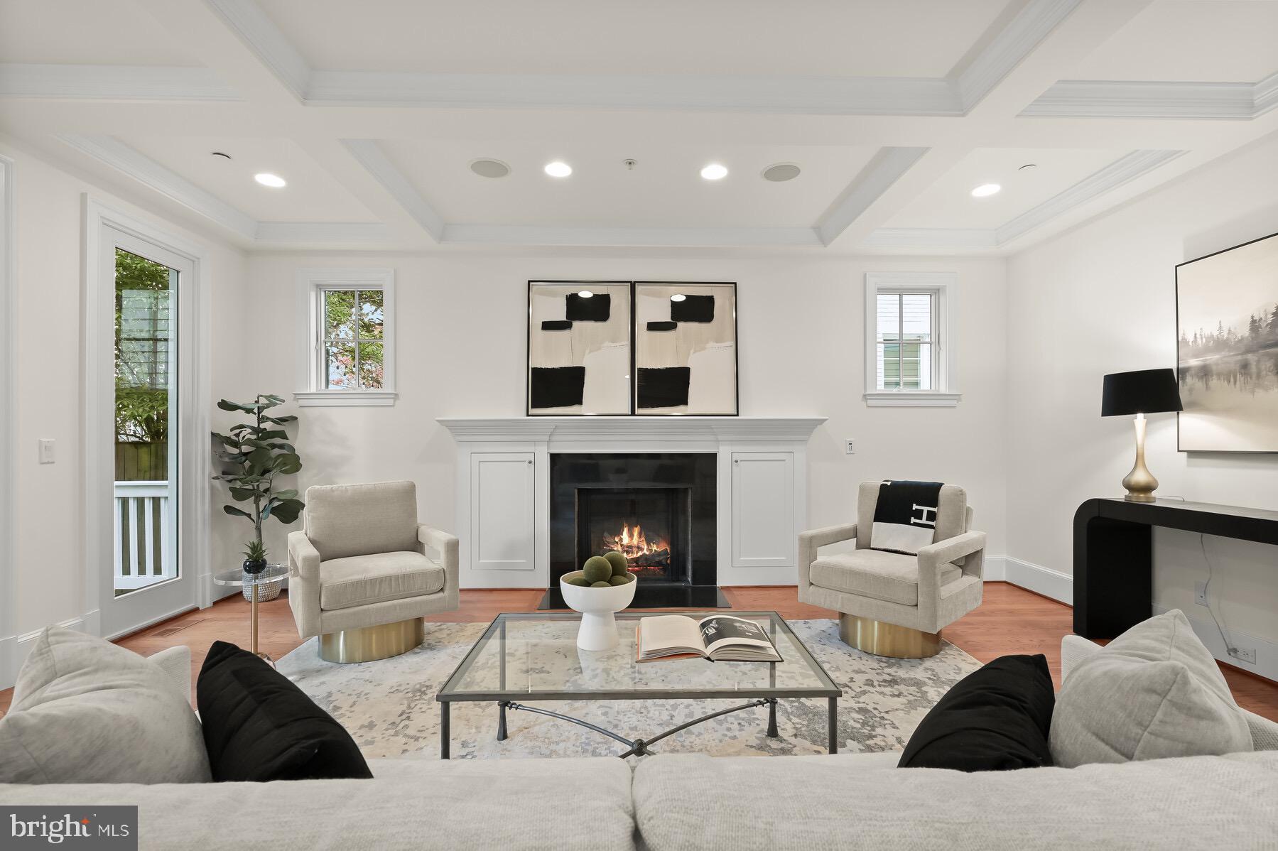 CHEVY CHASE TERRACE - Residential