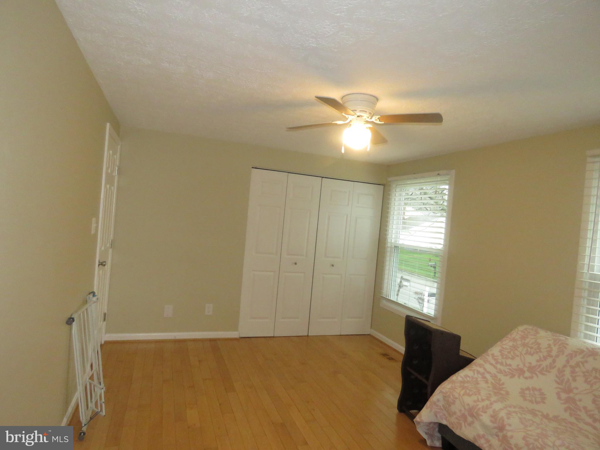 LONGVIEW ON MAGOTHY - Residential