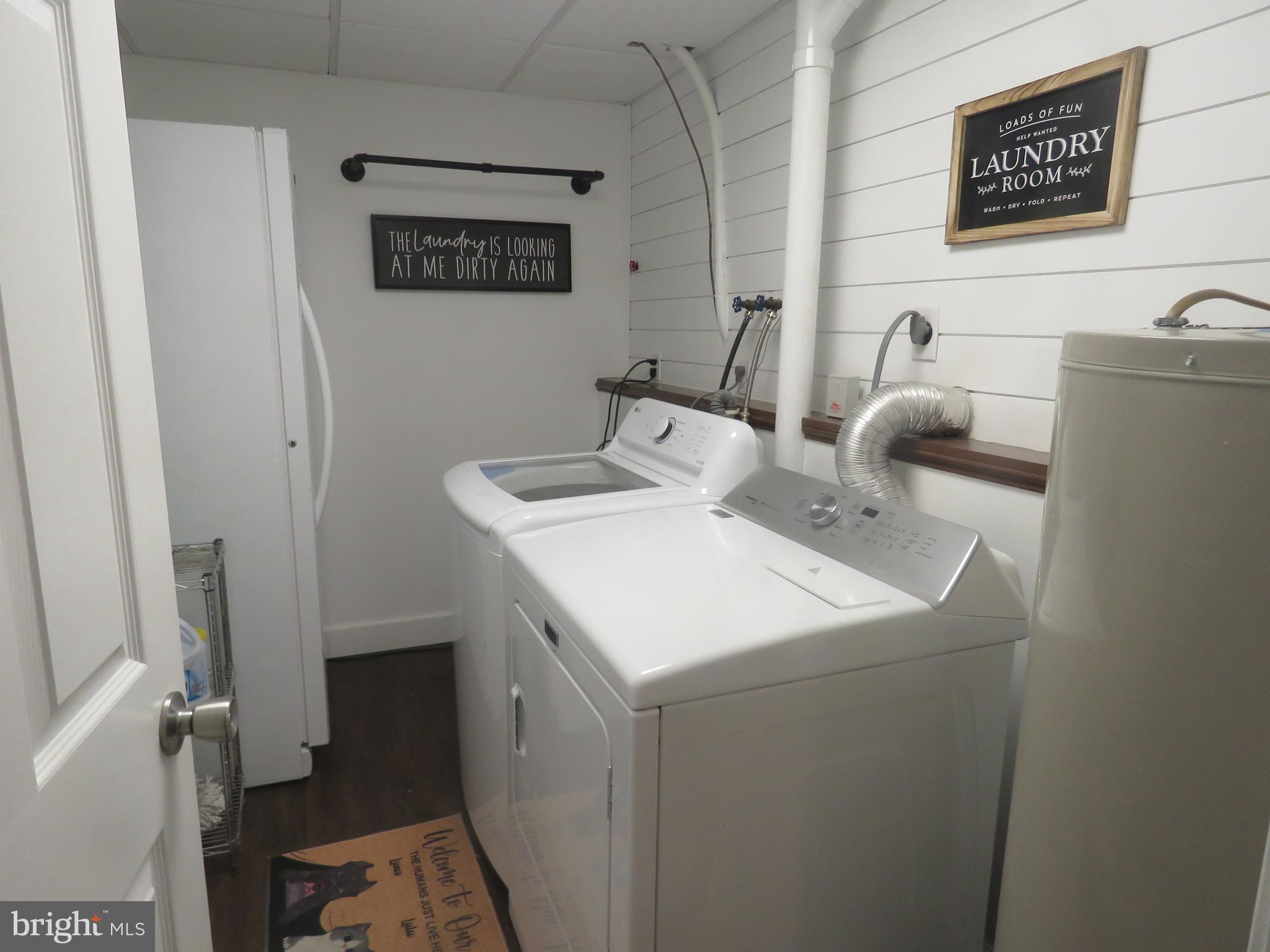 LONGVIEW ON MAGOTHY - Residential